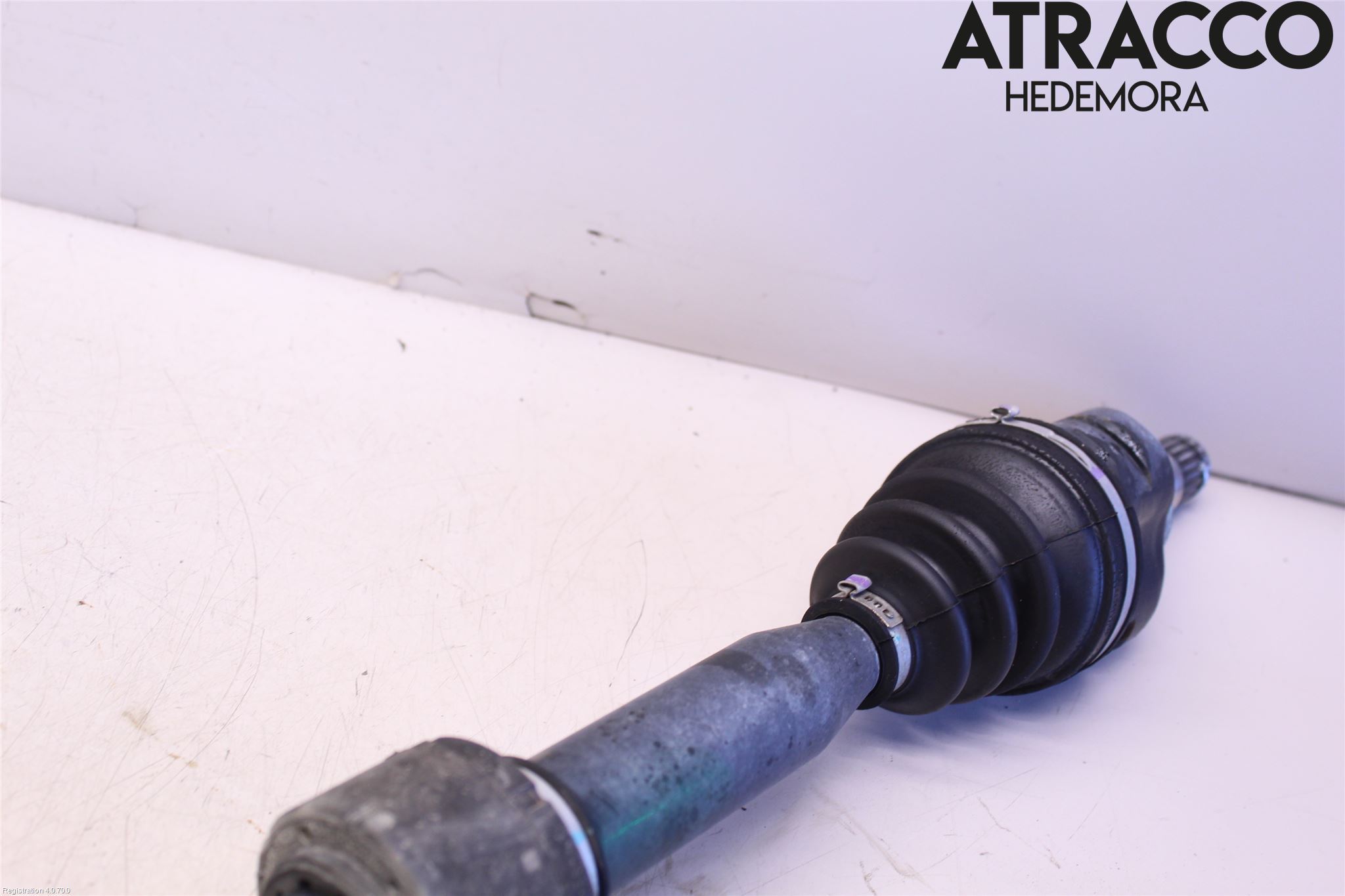 Toyota AURIS 10-12 Drivaxel Fram Höger