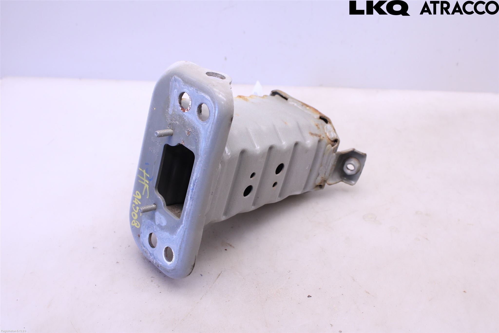 Toyota YARIS XP130 15-20 Stötfångarbärjärn Fram