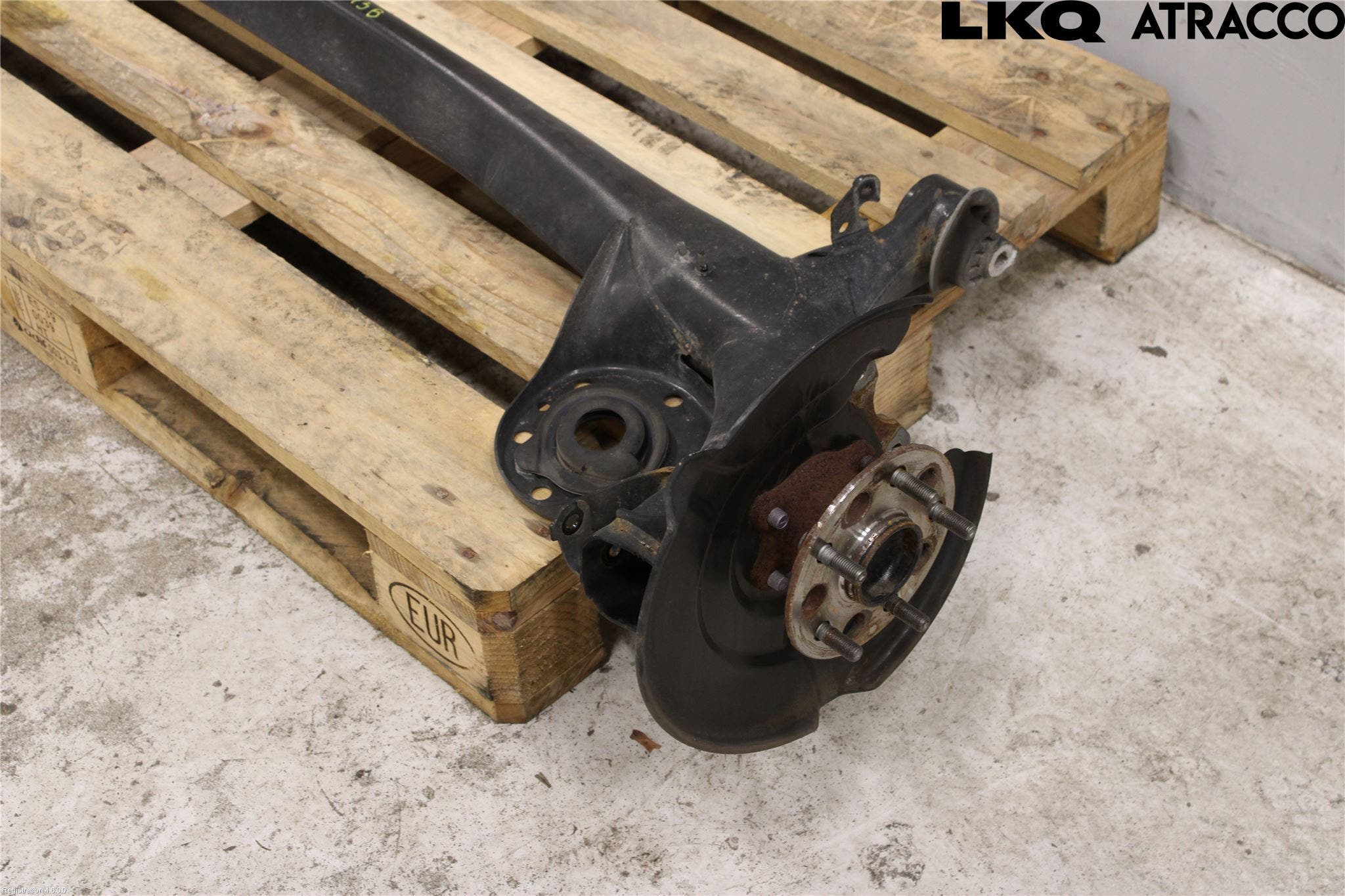 Toyota YARIS CROSS XP21 21- Bakaxel