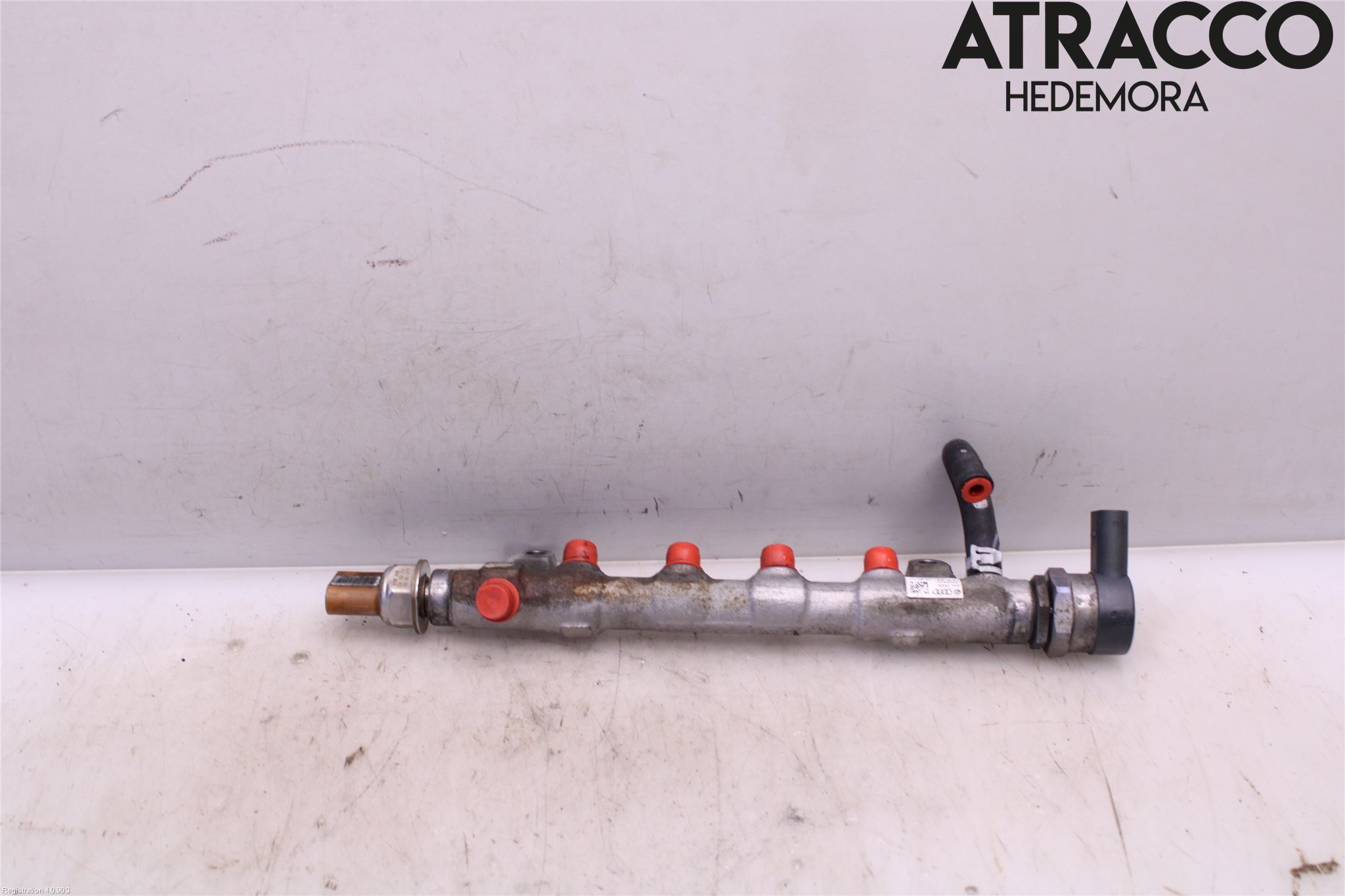 Volkswagen VW PASSAT 11-14 Inj. Fuelrail