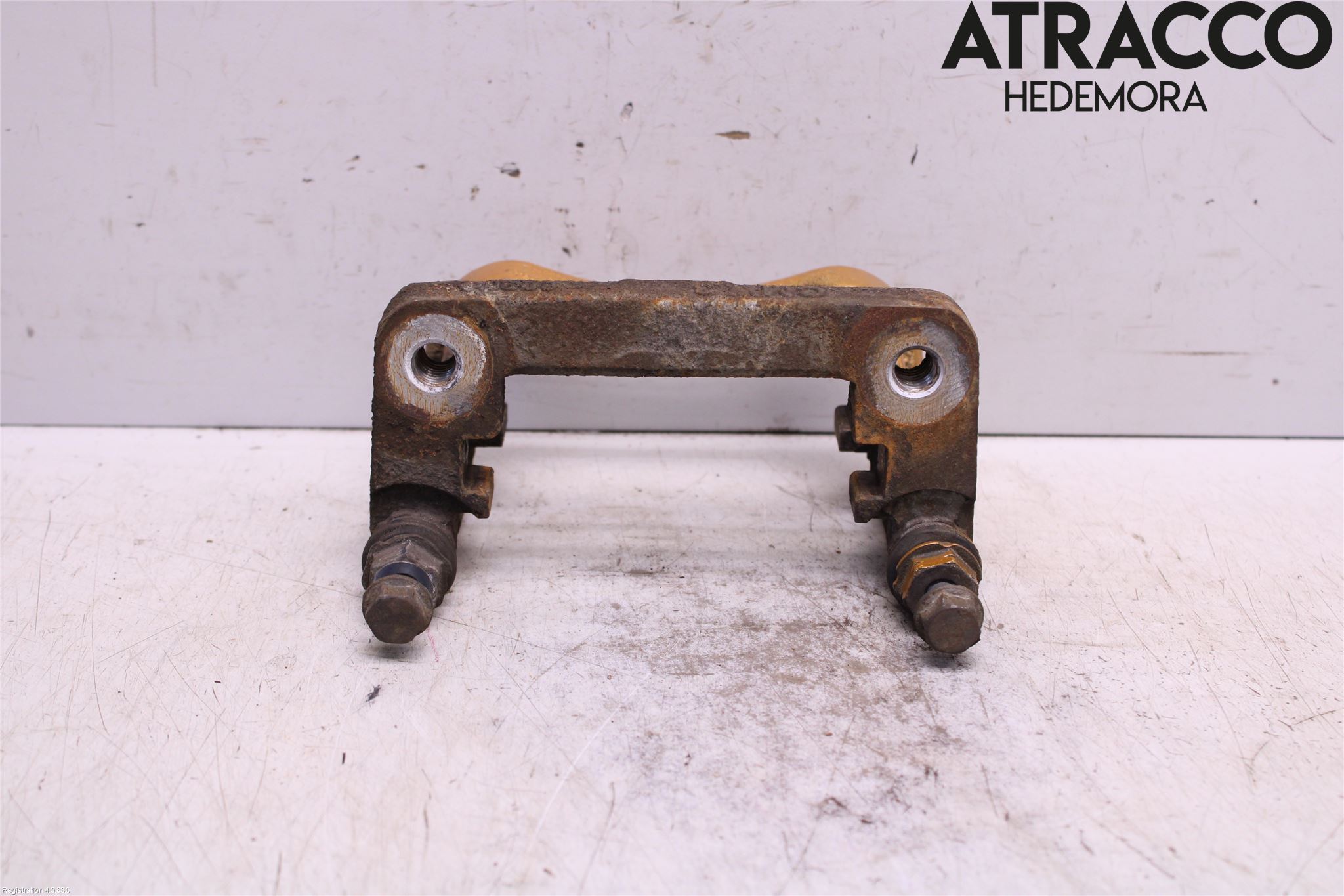 Opel INSIGNIA 17- Bromsokshållare