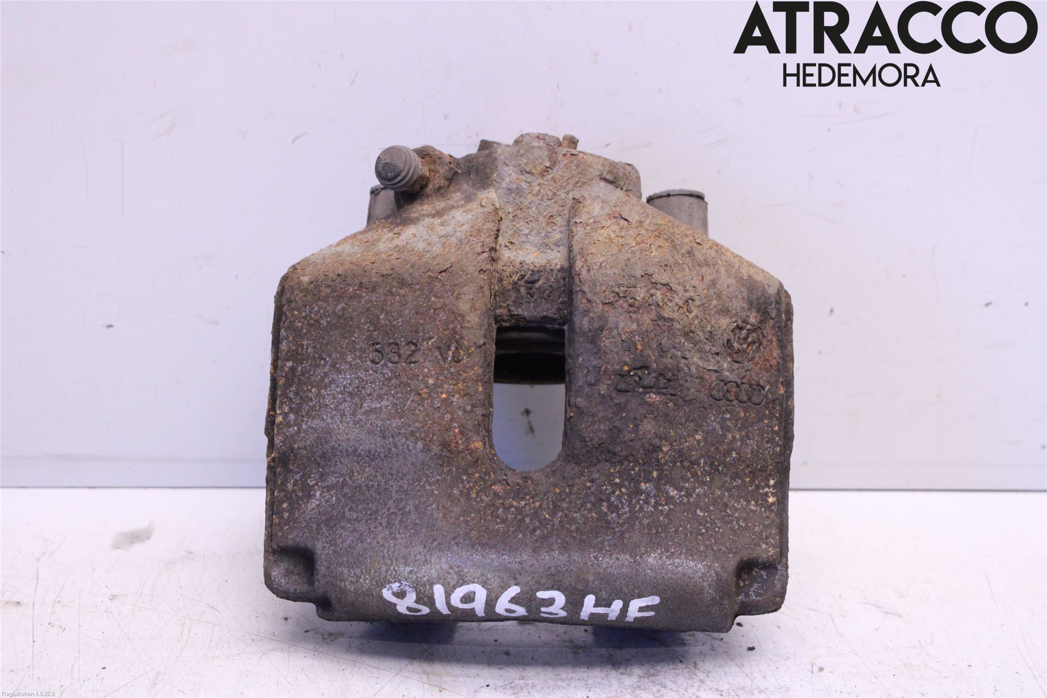 Volkswagen VW TOURAN 10-15 Bromsok Fram Höger