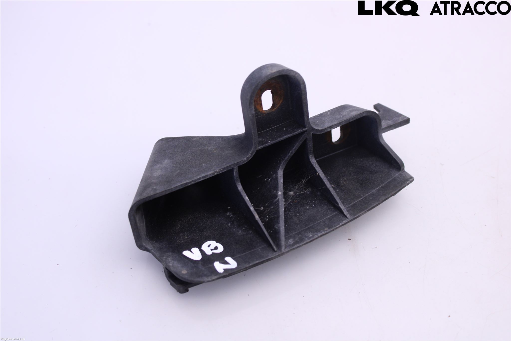 Audi A6/S6     05-11 Stötfångarfäste Bak Vä