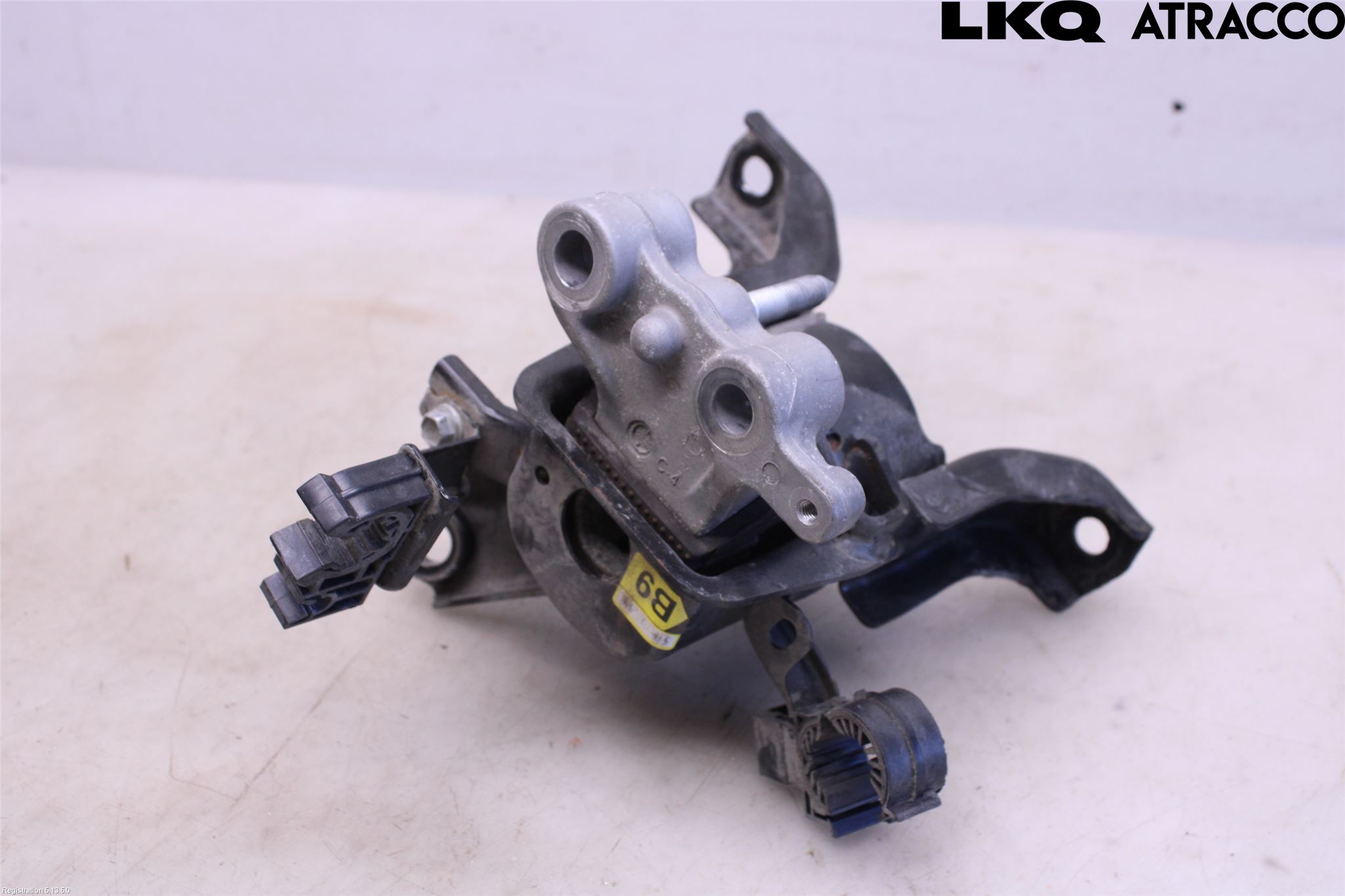 Toyota AURIS 13-19 Motorfäste