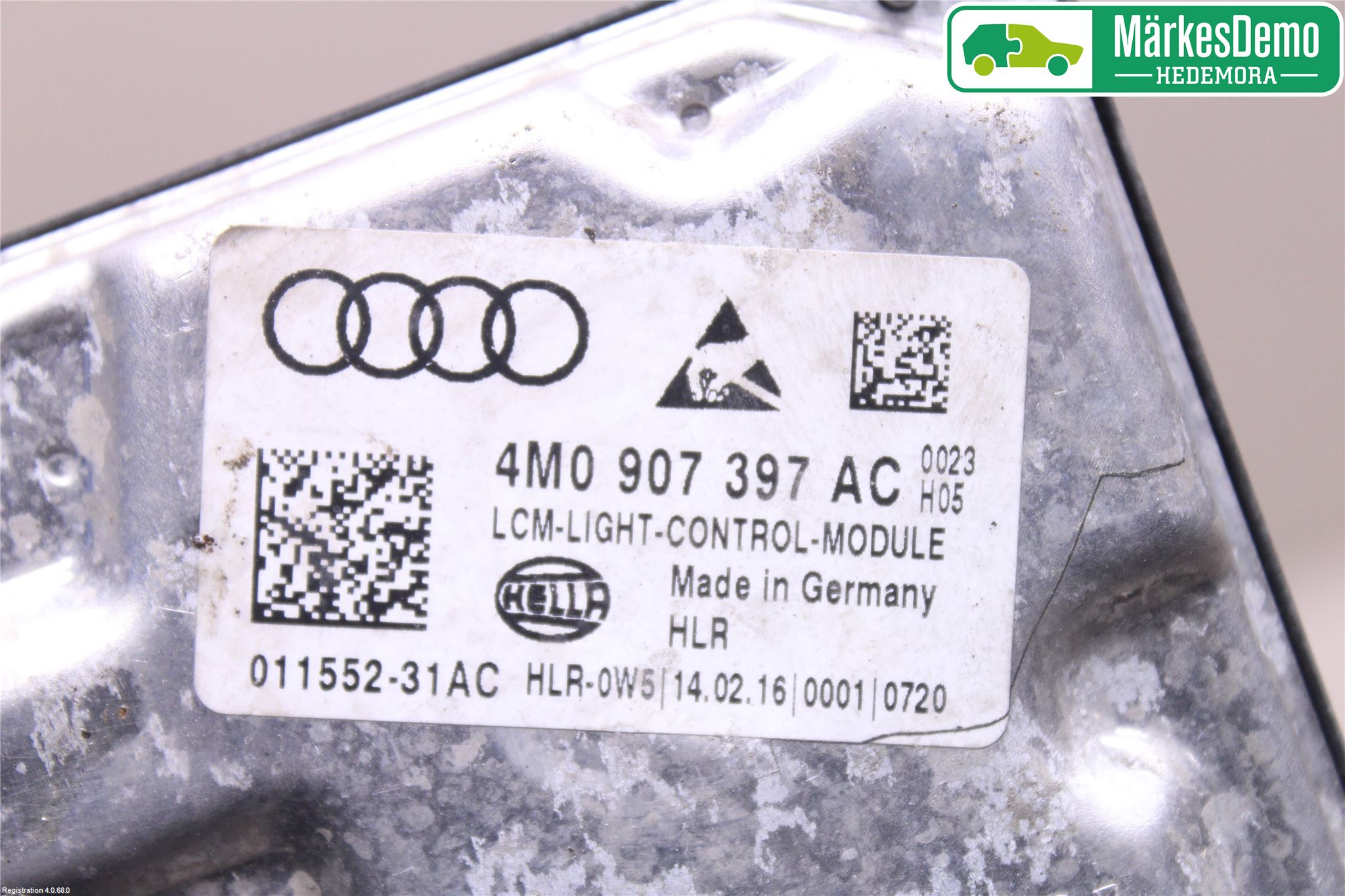 Audi A4/S4 B9 16-19 Styrenhet Strålkastare