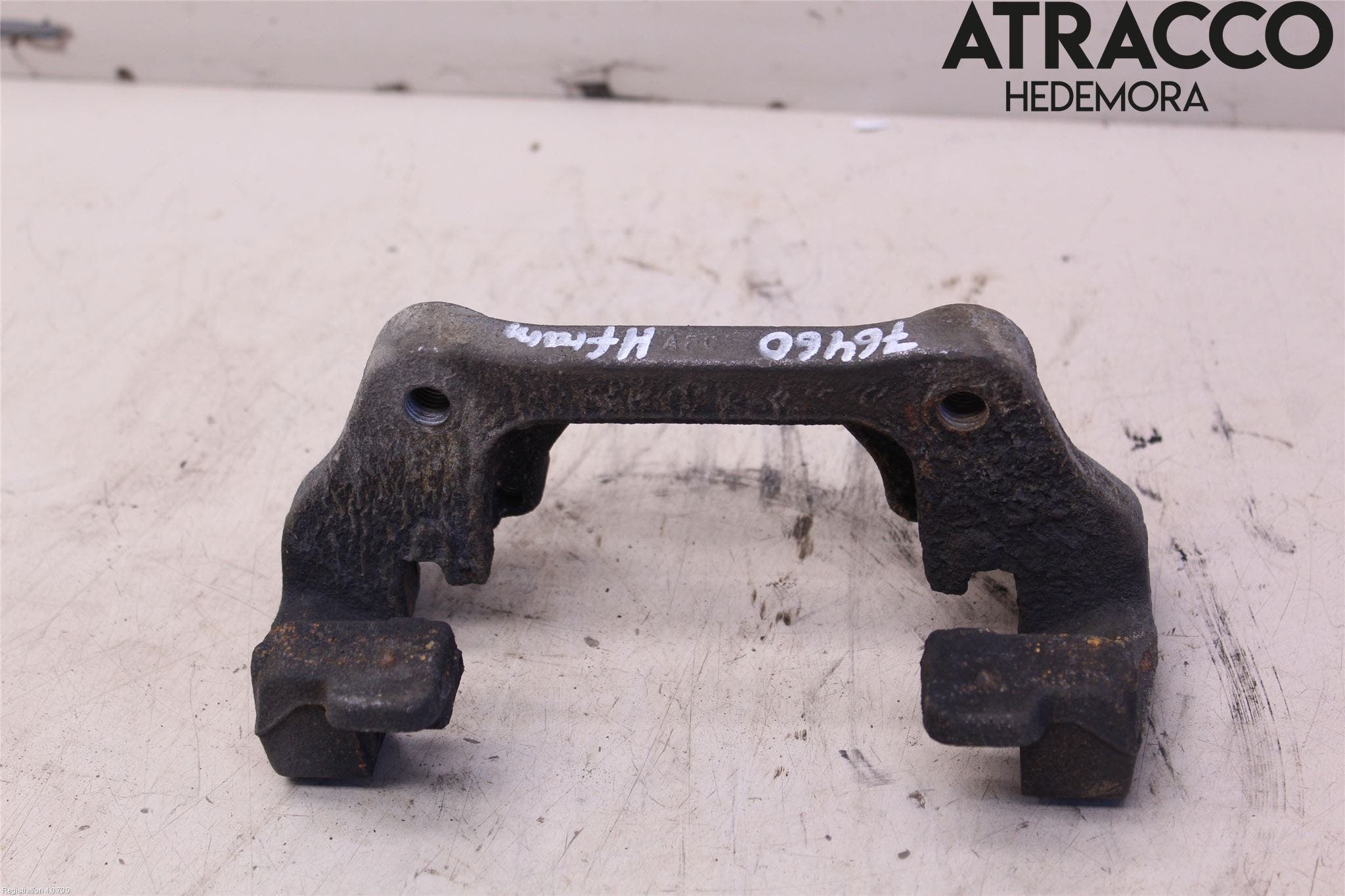 BMW 3 F30/F31/F80 12-19 Bromsokshållare