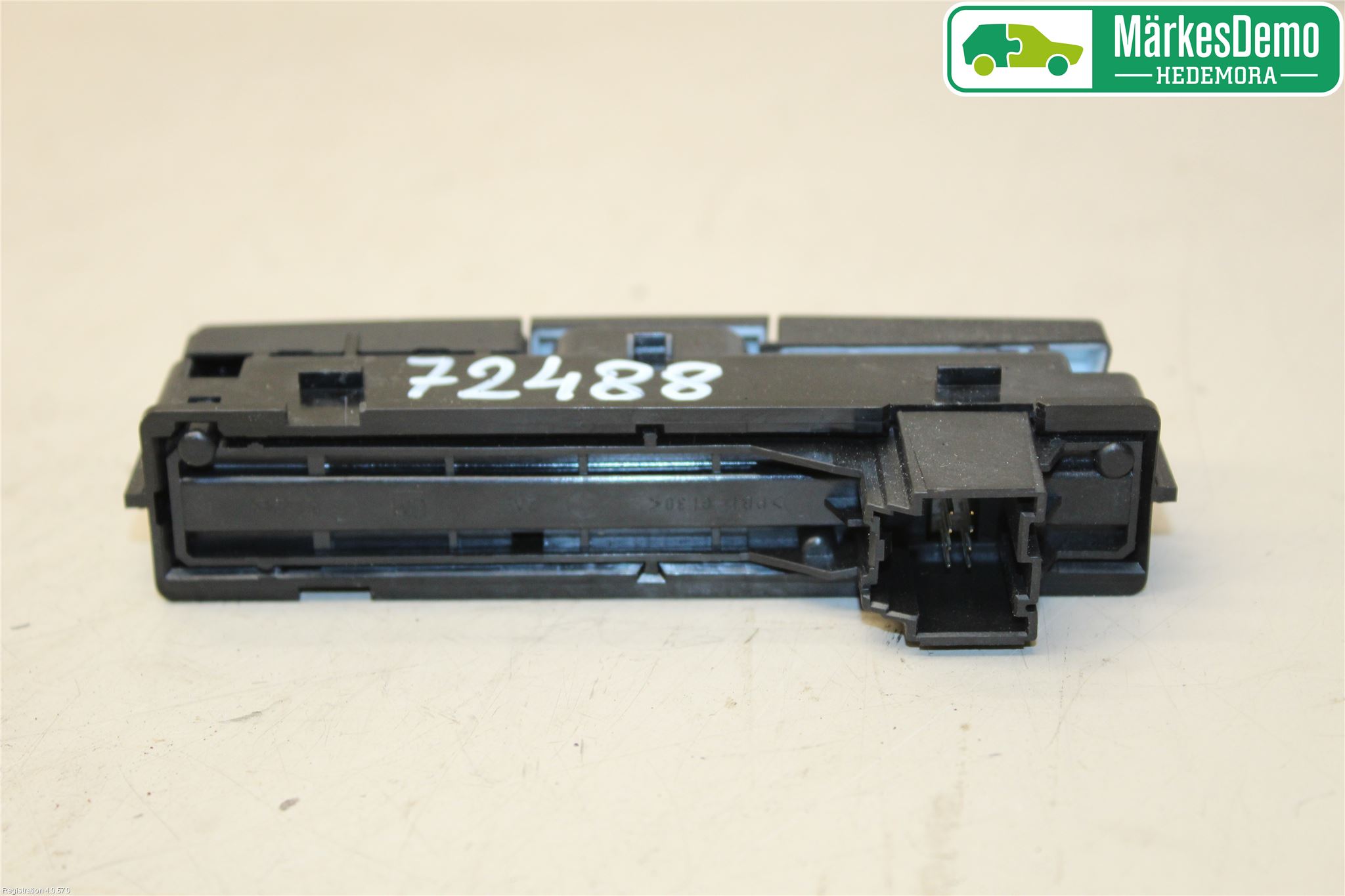 Opel INSIGNIA 09-16 Strömställare Varnings