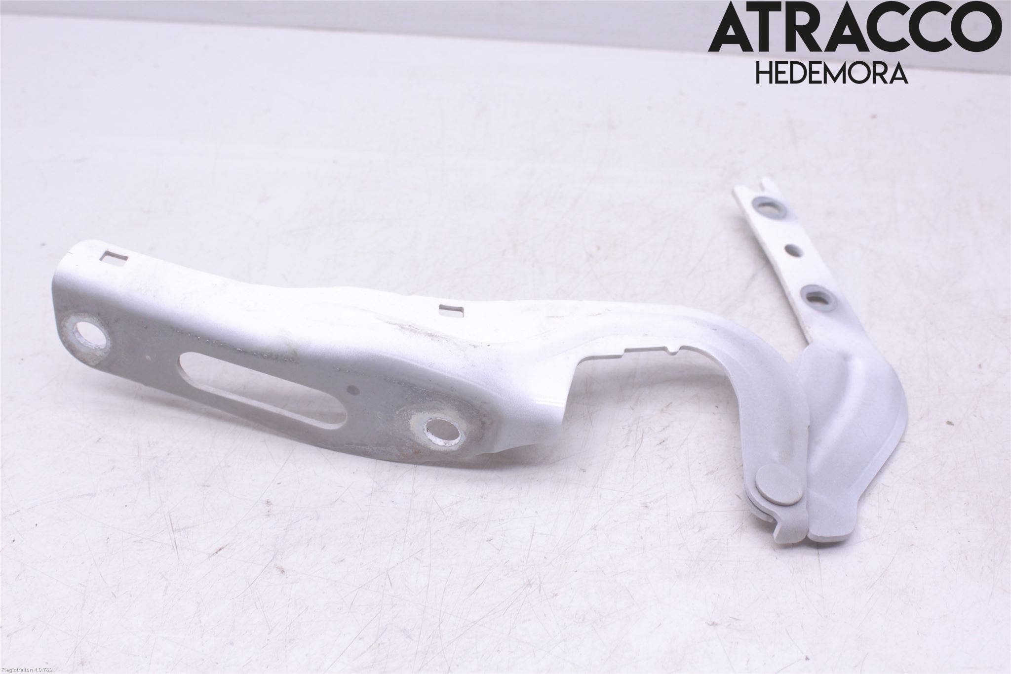 Seat IBIZA V 17-20 Huvgångjärn