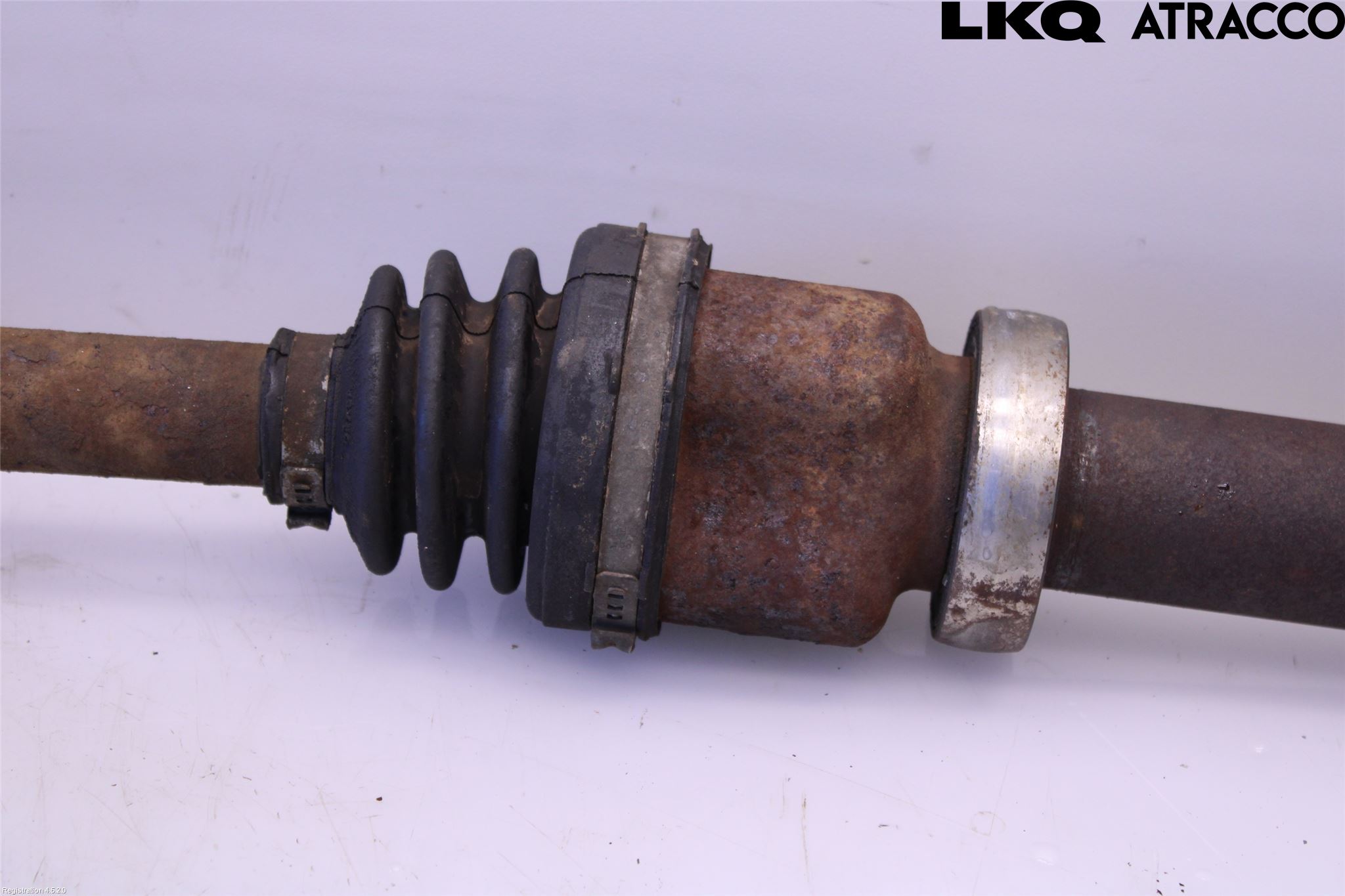 Ford FOCUS 11-14 Drivaxel Fram Höger