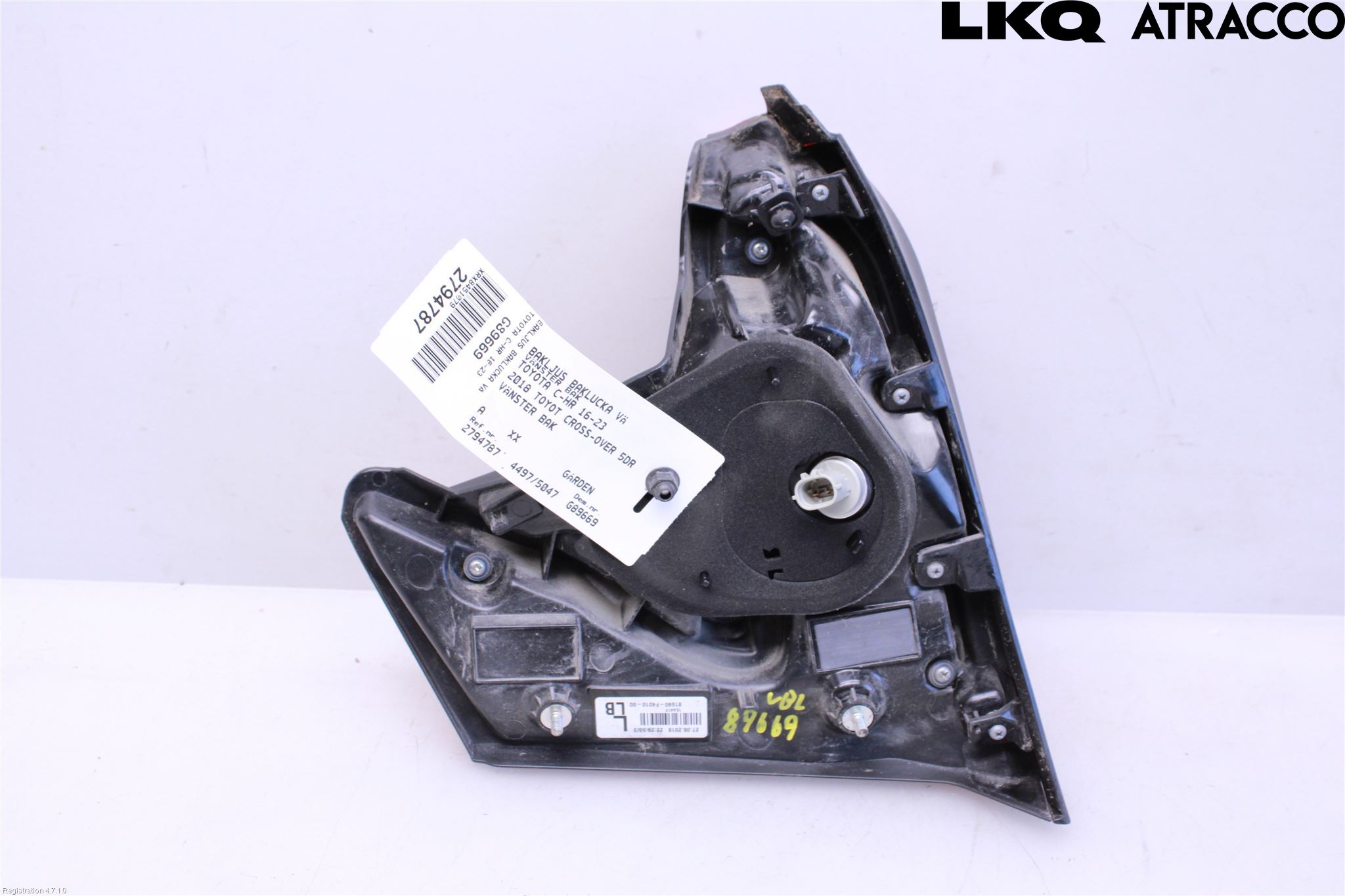 Toyota C-HR 16-23 Bakljus Lucka Vä