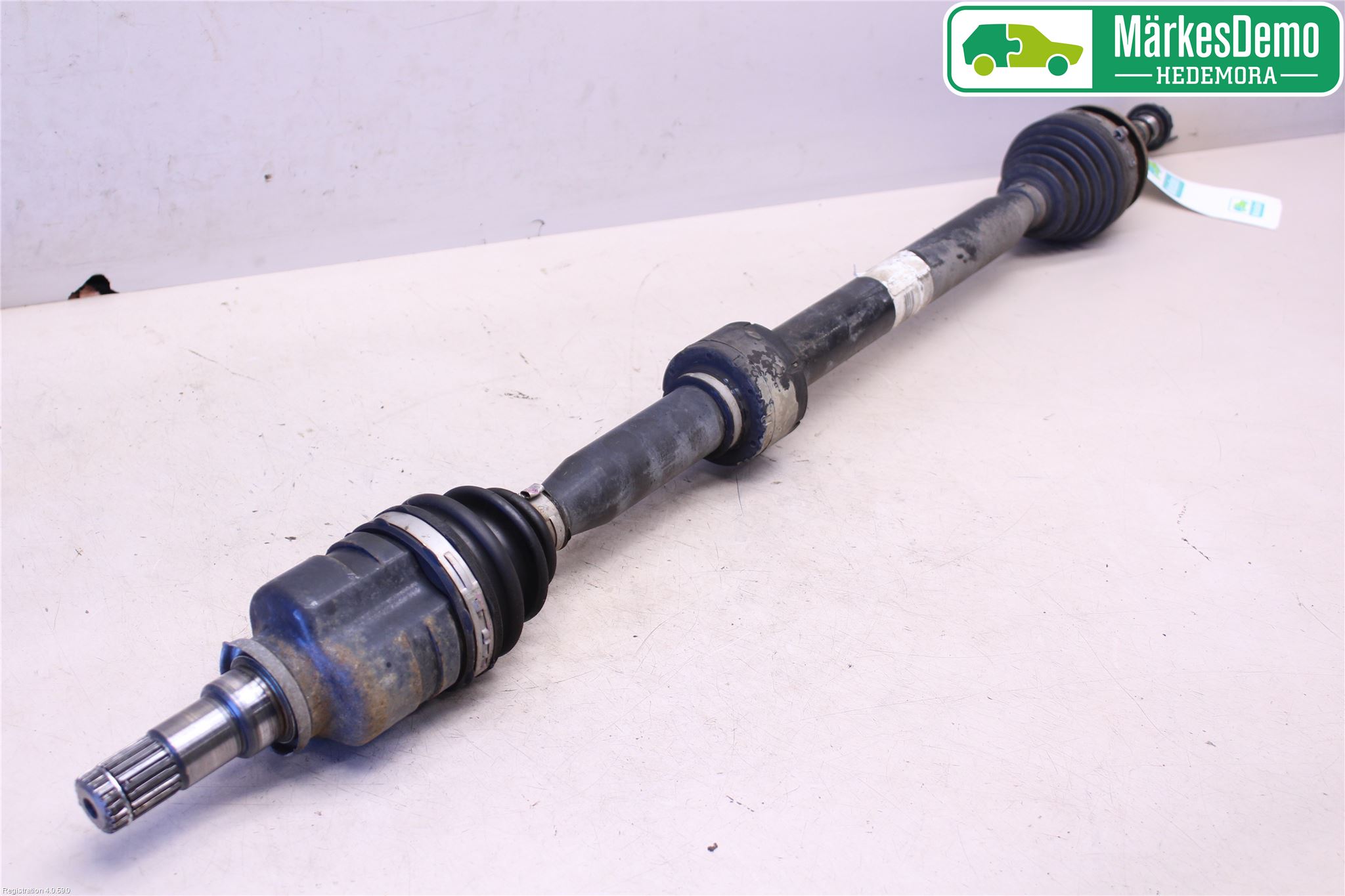 Toyota VERSO 09-18 Drivaxel Fram Höger