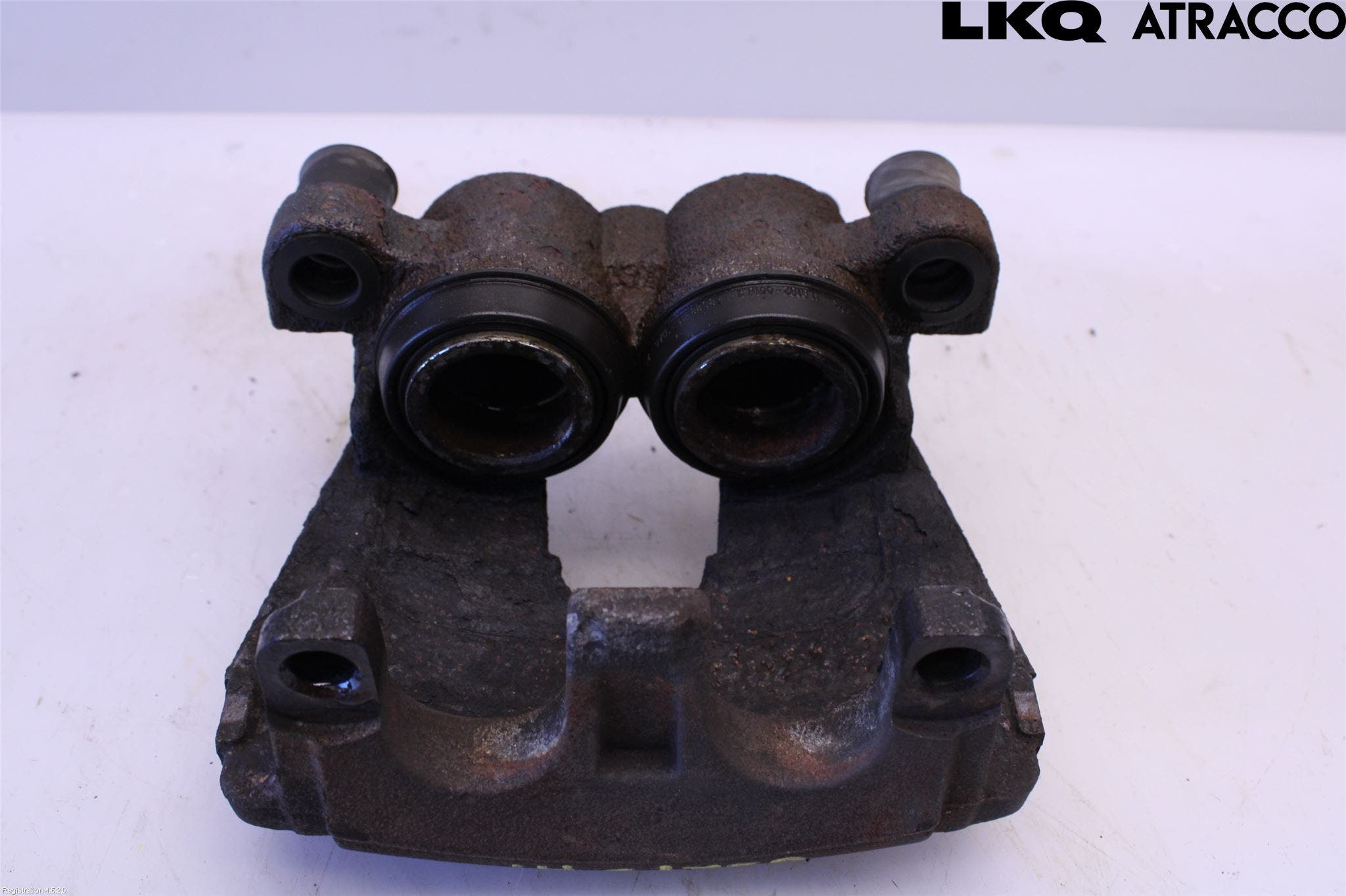 Ford S-MAX 15- Bromsok Fram Höger