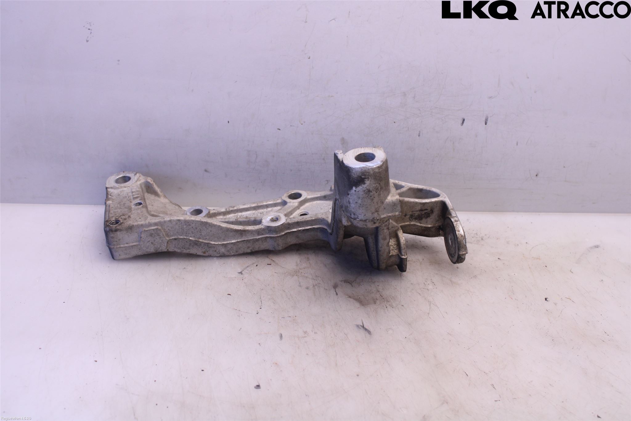 Skoda OCTAVIA (1Z) 05-13 Framvagnsbalk