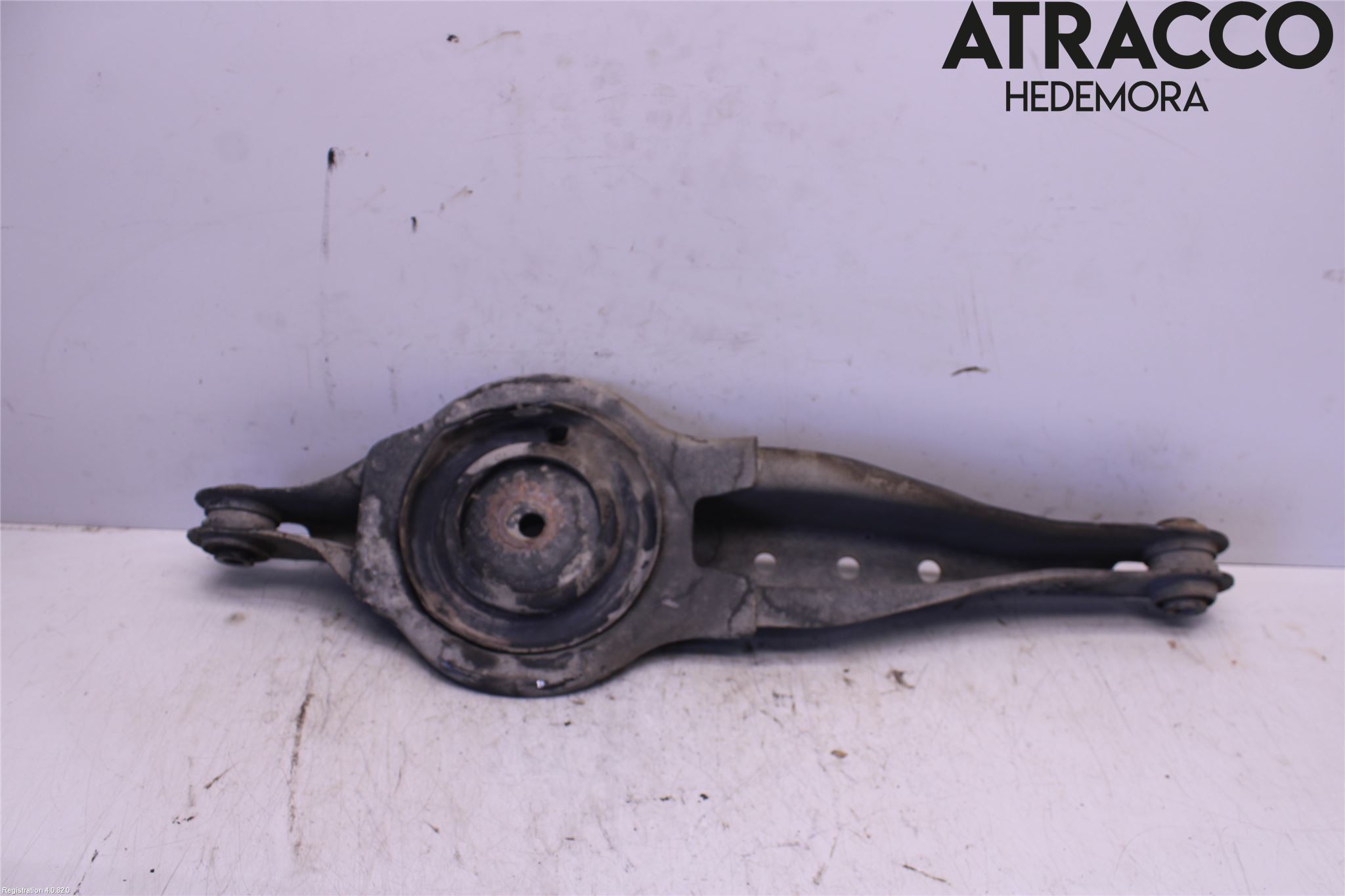 Volvo XC60 14-17 Bärarm Bak Höger