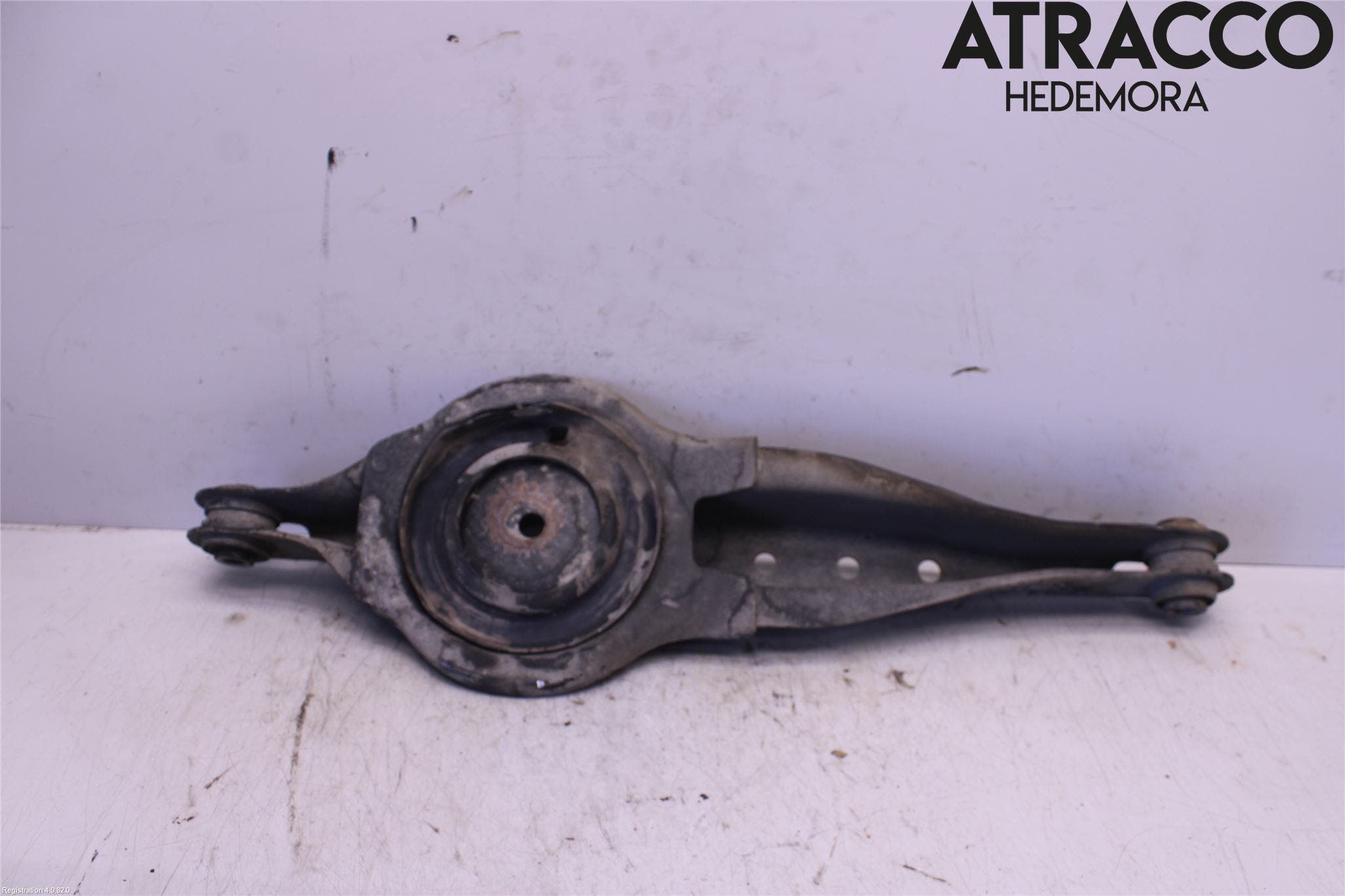 Volvo XC60 14-17 Bärarm Bak Höger