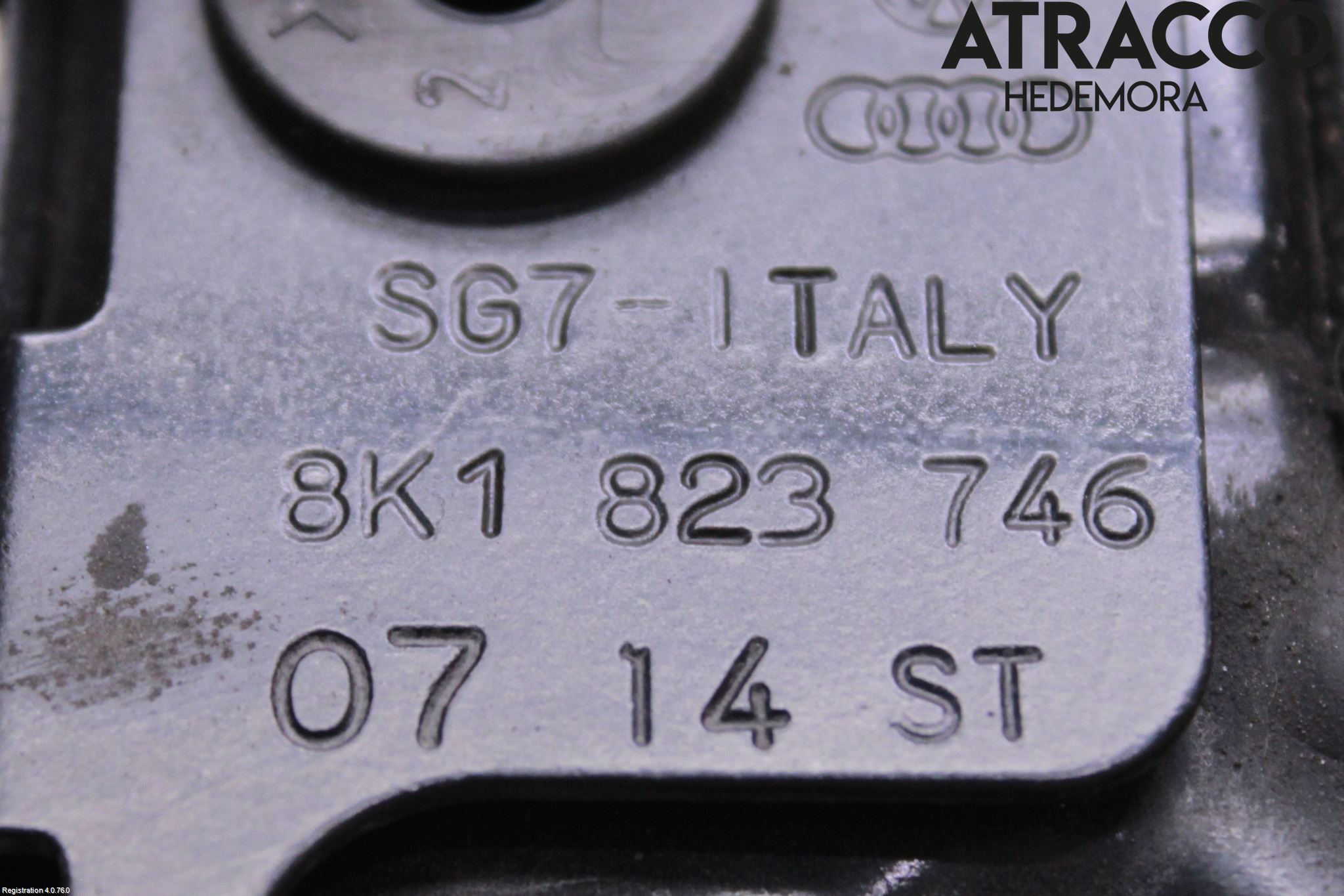 Audi A4 12-15 Huvlås