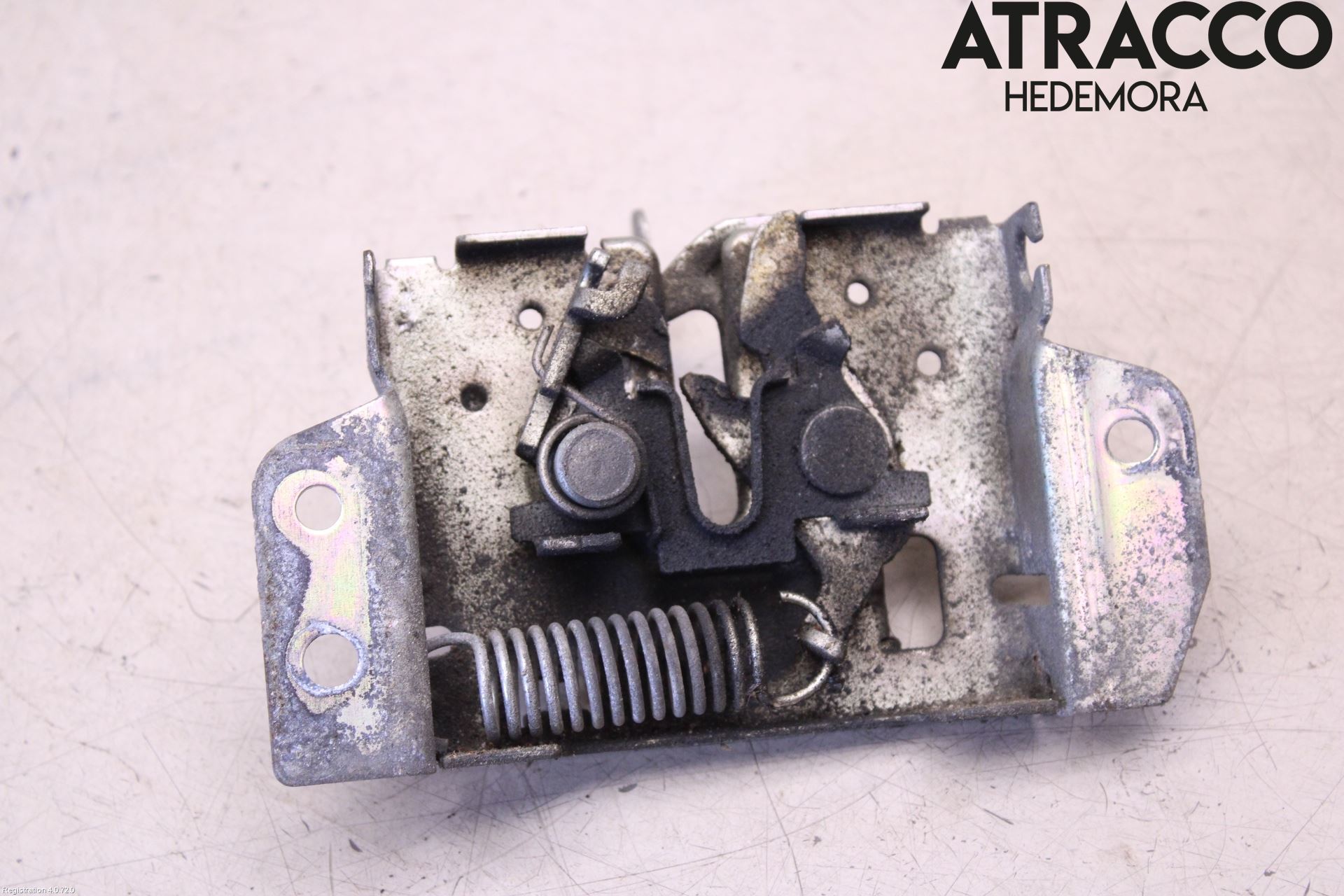 Mitsubishi LANCER 07-14 Huvlås