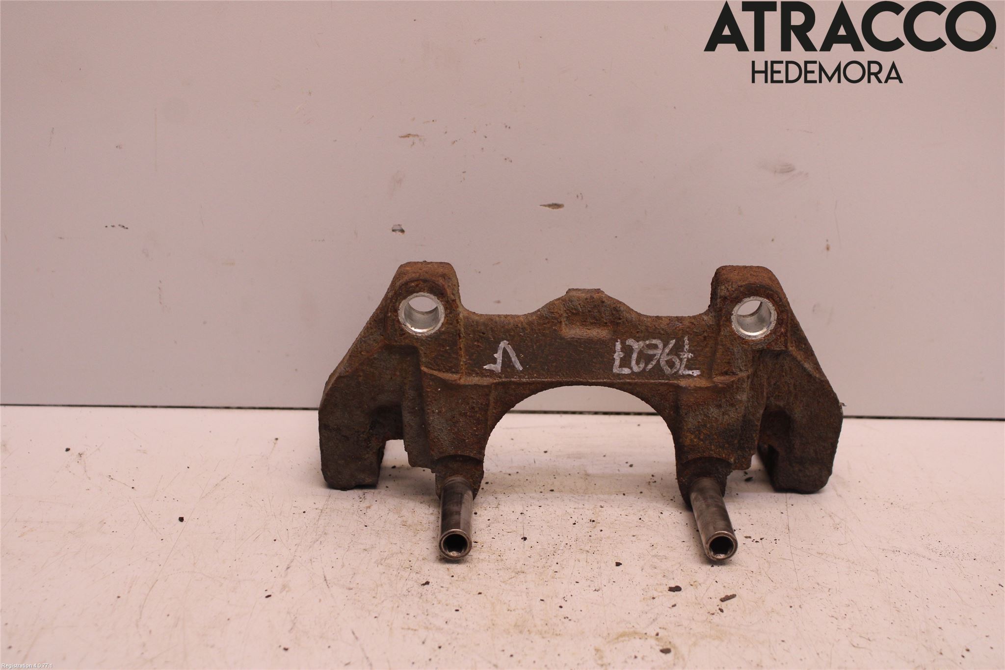 Opel MERIVA B 10-17 Bromsokshållare