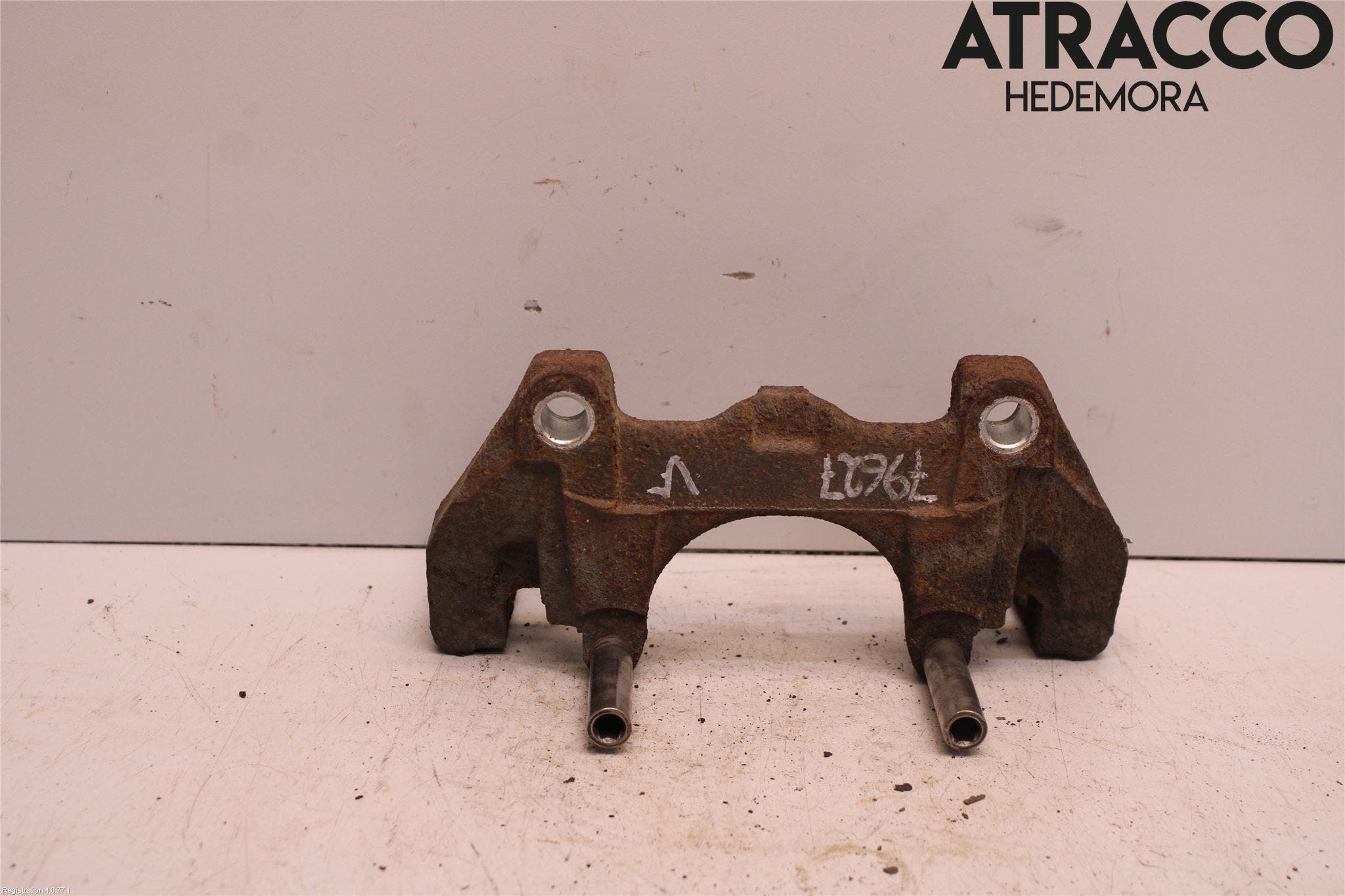 Opel MERIVA B 10-17 Bromsokshållare