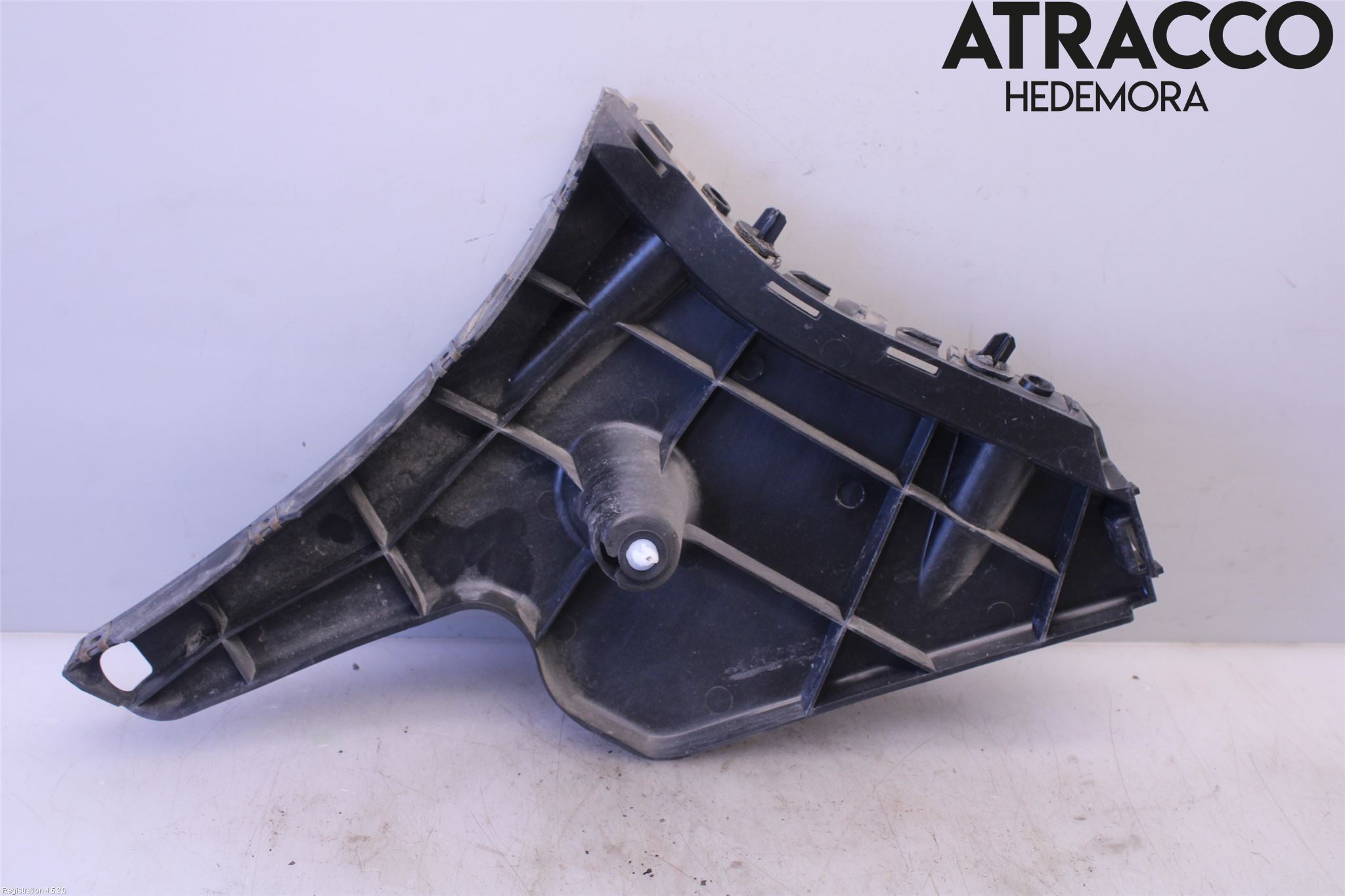 Volvo S60 11-13 Stötfångarfäste Bak Hö