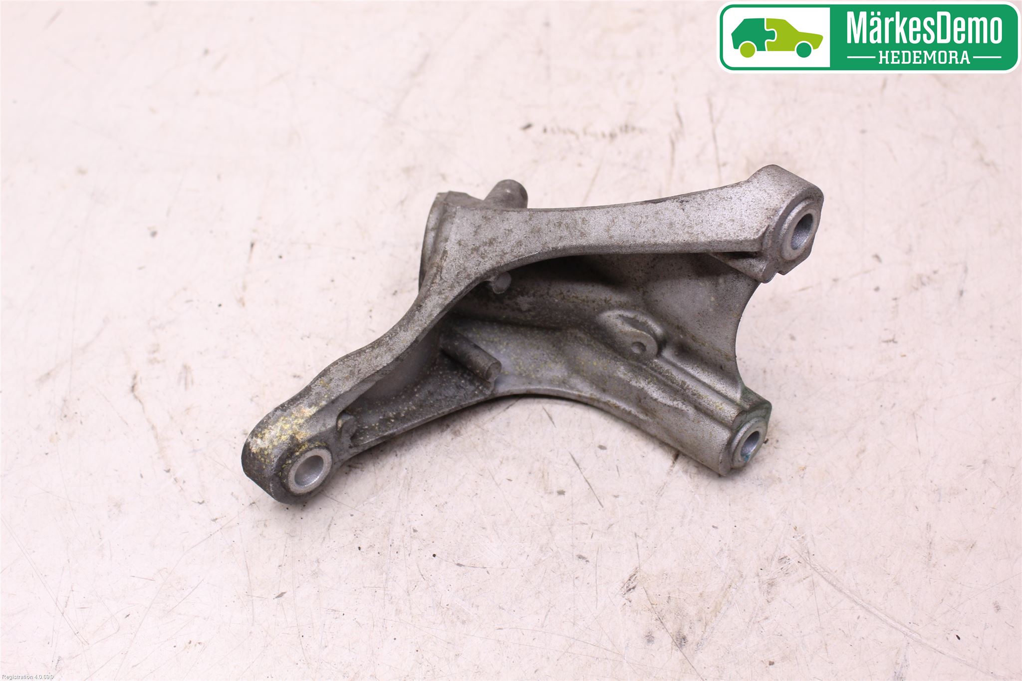 Audi A4/S4 01-05 Motorfäste