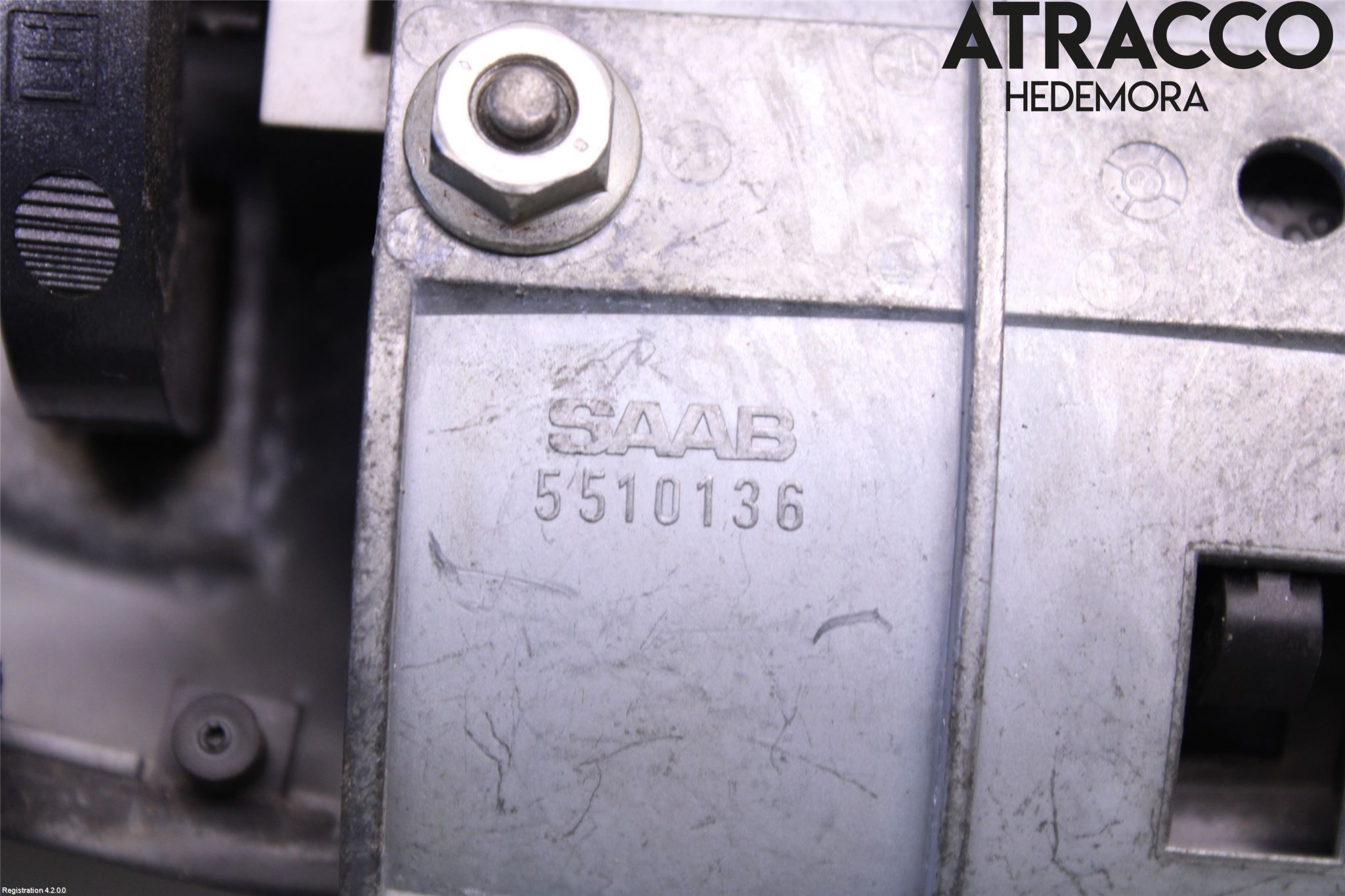 Saab 9-5     06-10 Dörrhandtag Yttre Vä