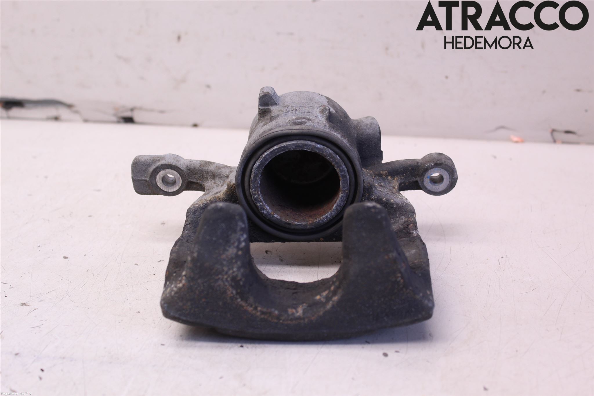 BMW 2 F45 Active Tourer 14-21 Bromsok Fram Höger