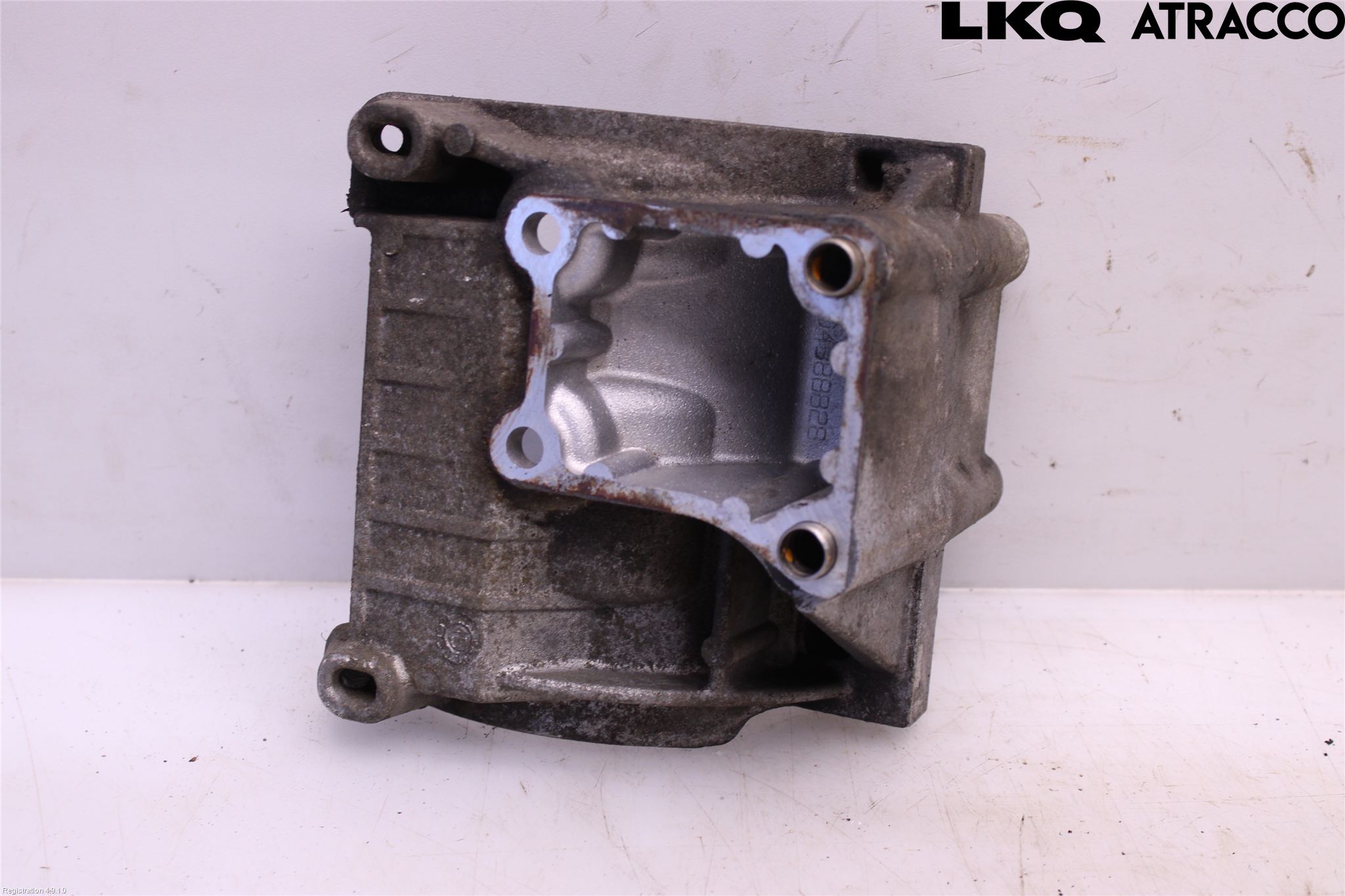 Iveco DAILY 14->> Ac Kompressor-Fäste