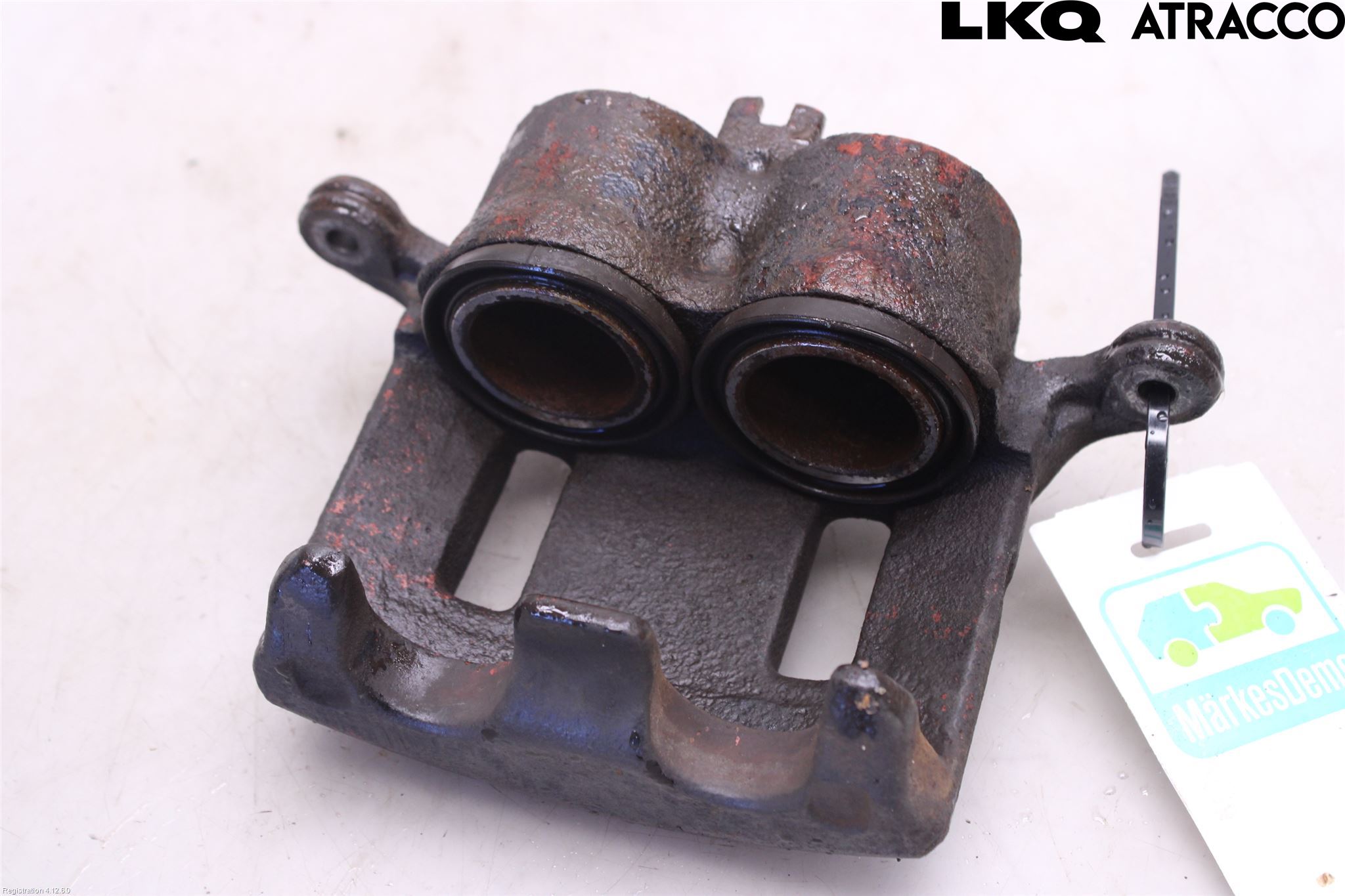 Nissan NAVARA 98-05 Bromsok Fram Höger