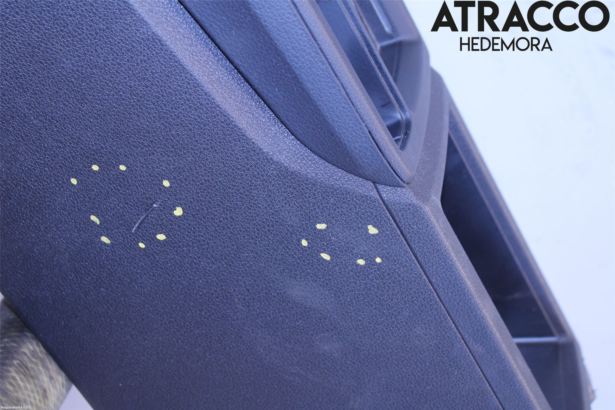 Audi Q3 F3 19- Instrumentkonsoll Mitt