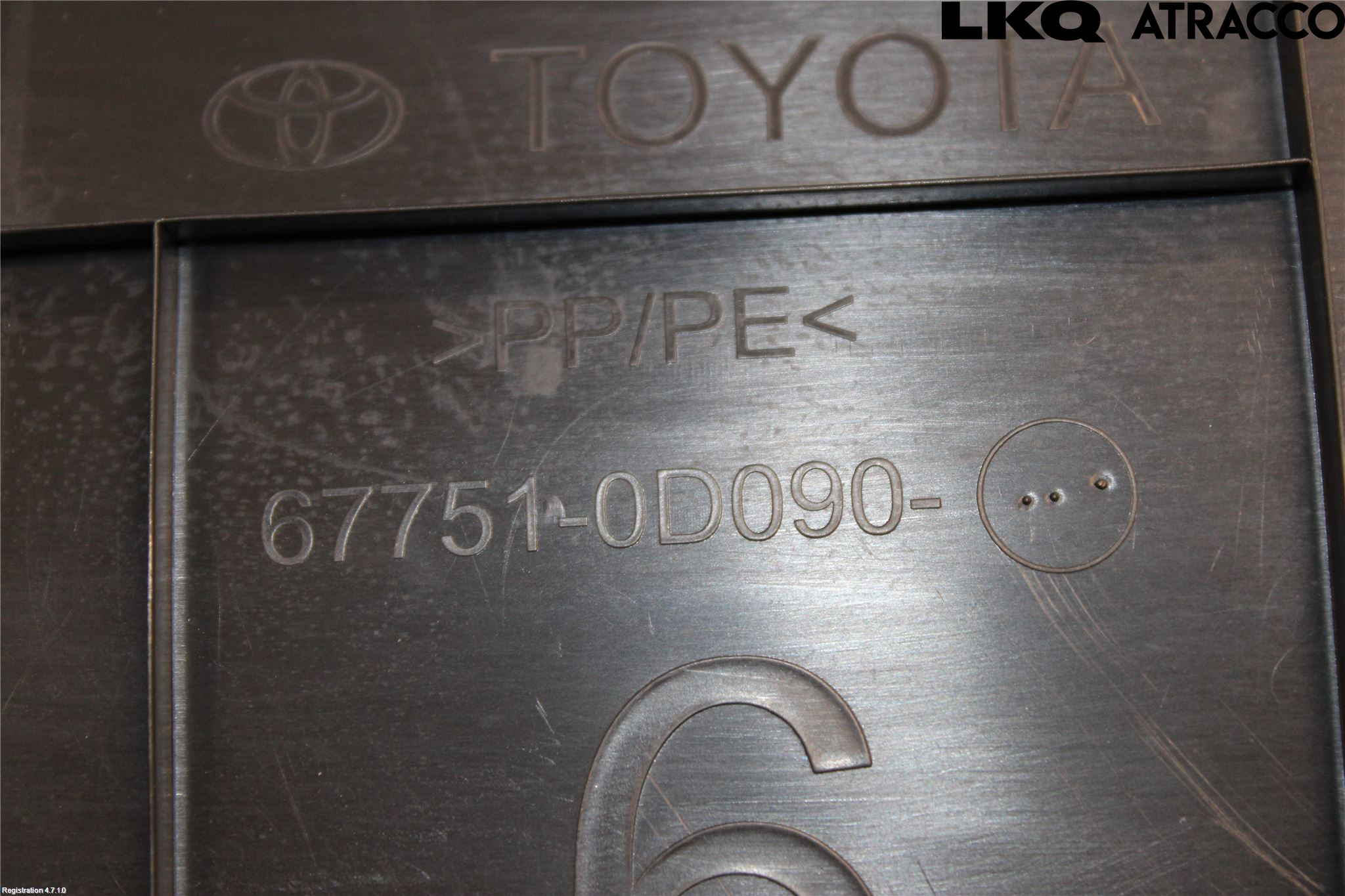 Toyota YARIS CROSS XP21 21- Inredning Bakluckeklädsel