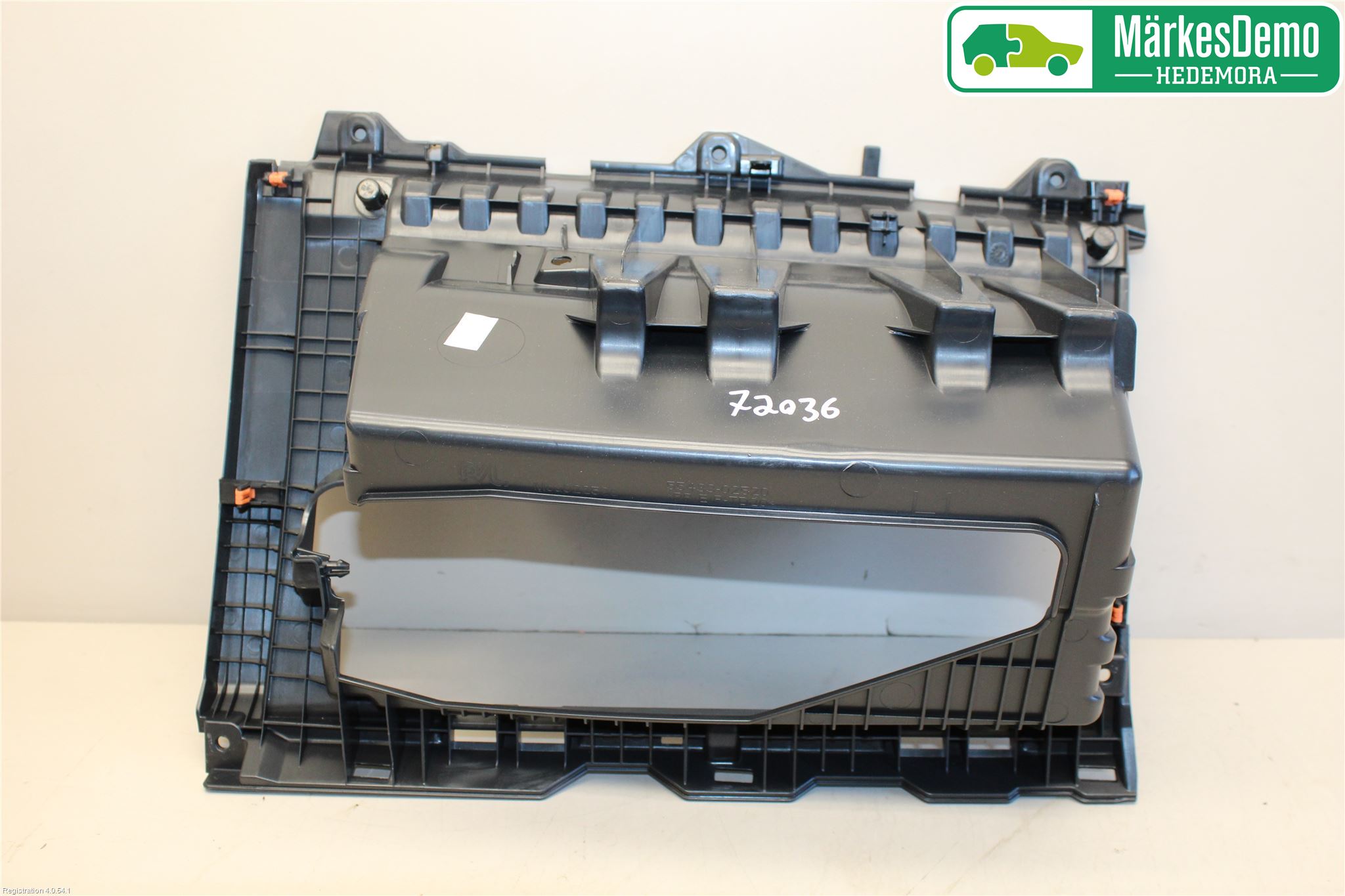 Toyota COROLLA 19- Handskfack Insats