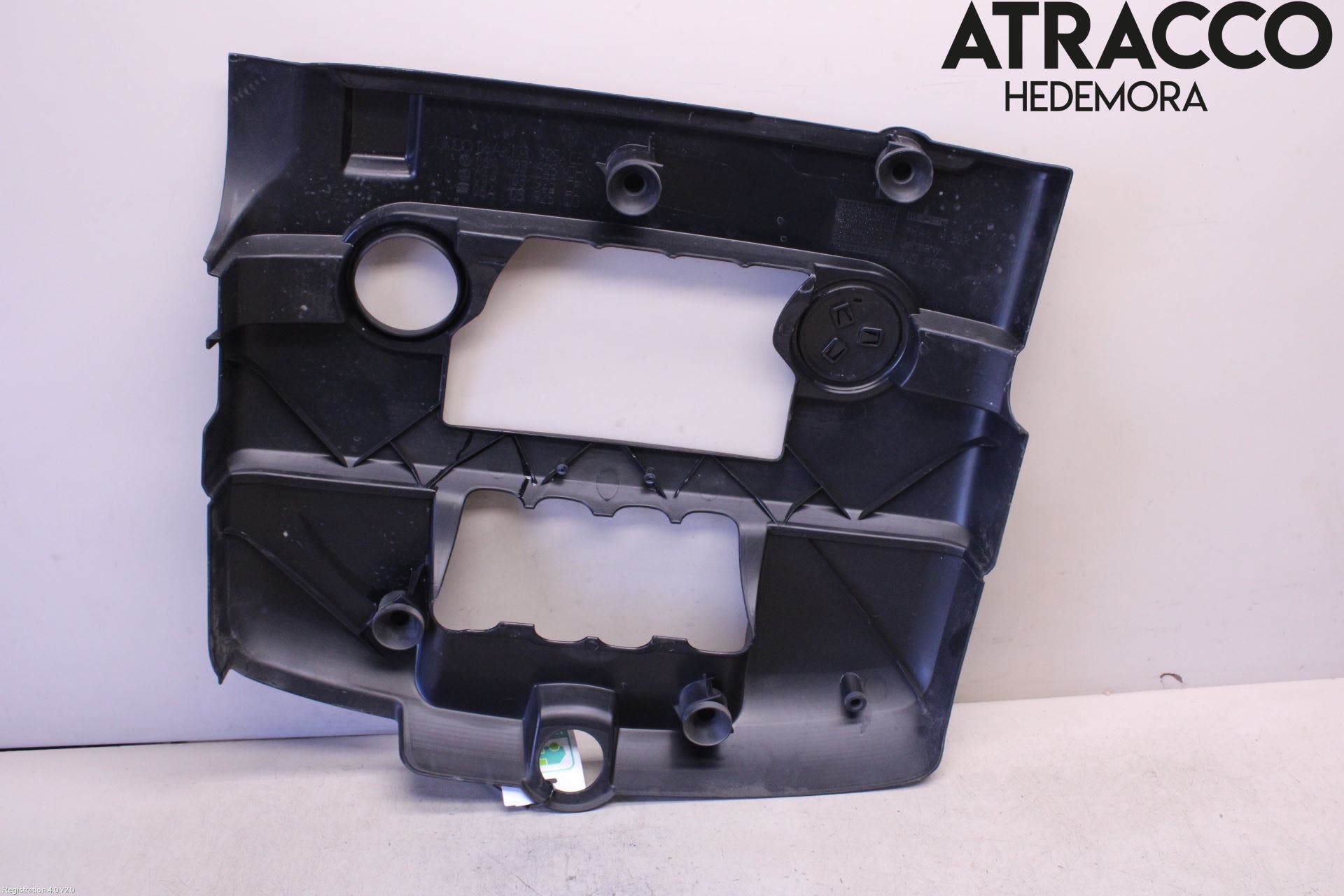 Volkswagen VW GOLF VI 09-13 Motorkåpa