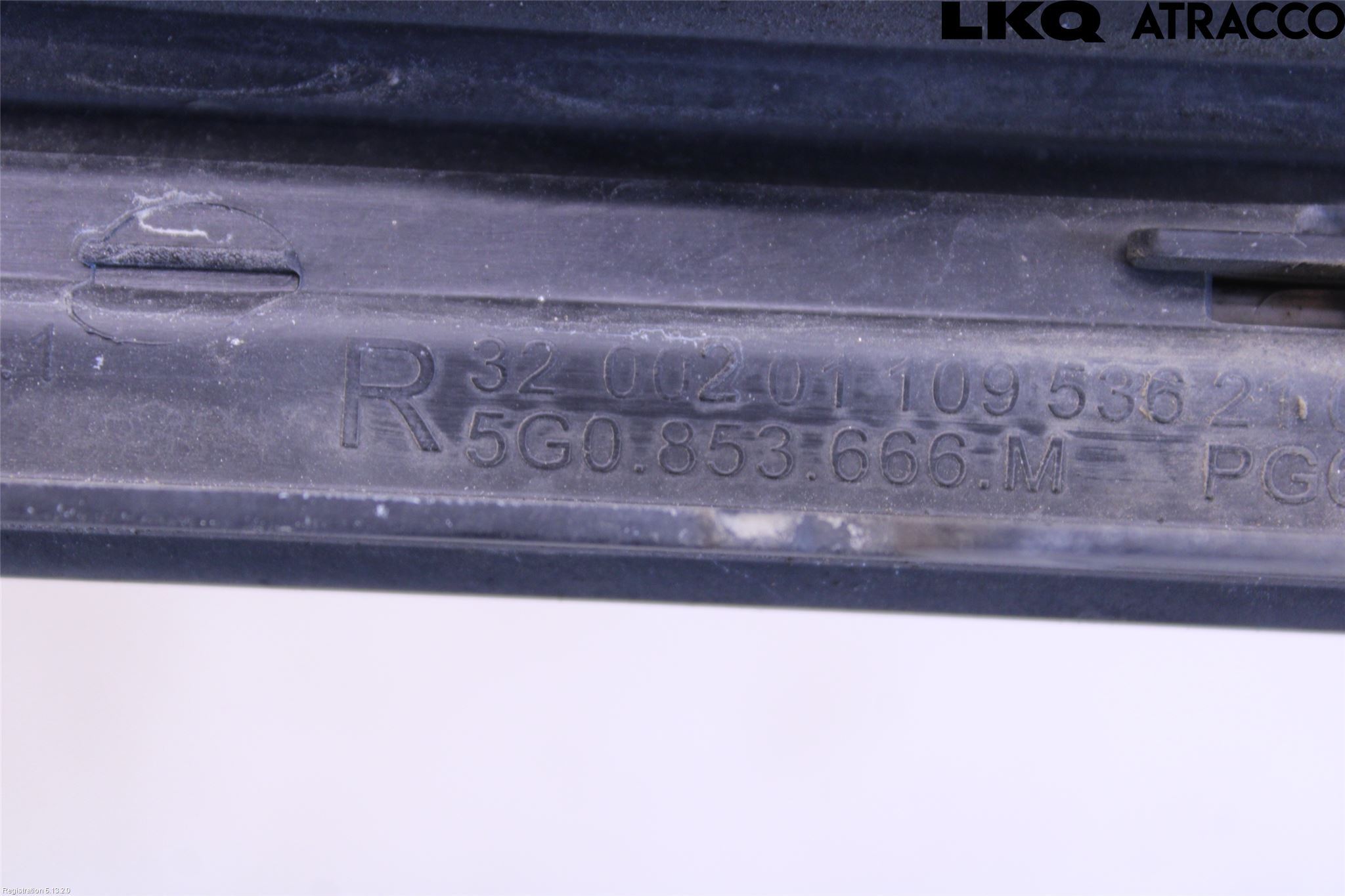 Volkswagen VW GOLF / E-GOLF VII 13-20 Strålkastarsarg Höger