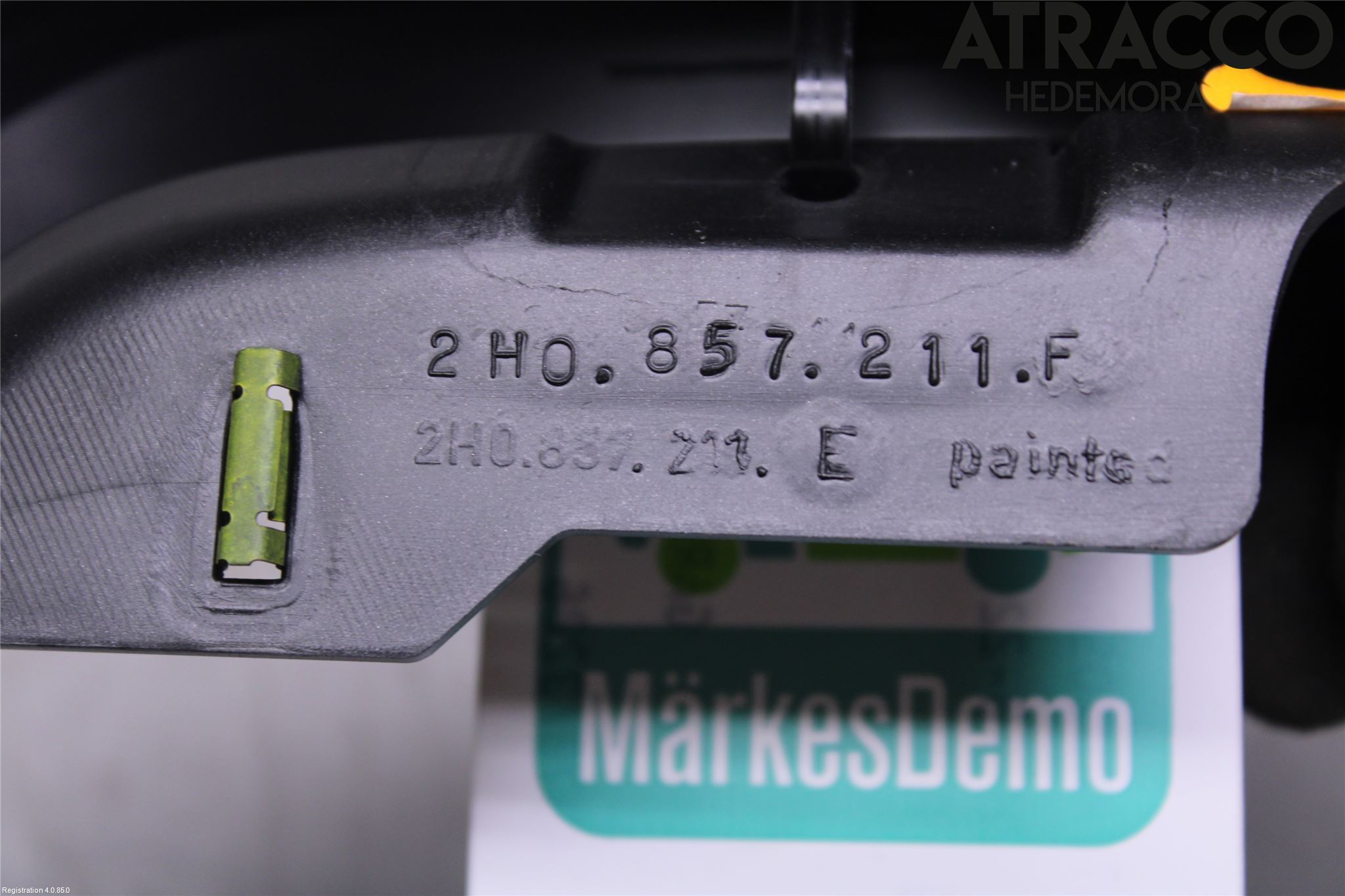 Volkswagen VW AMAROK 2H 10-22 Instrument-Radio Sarg