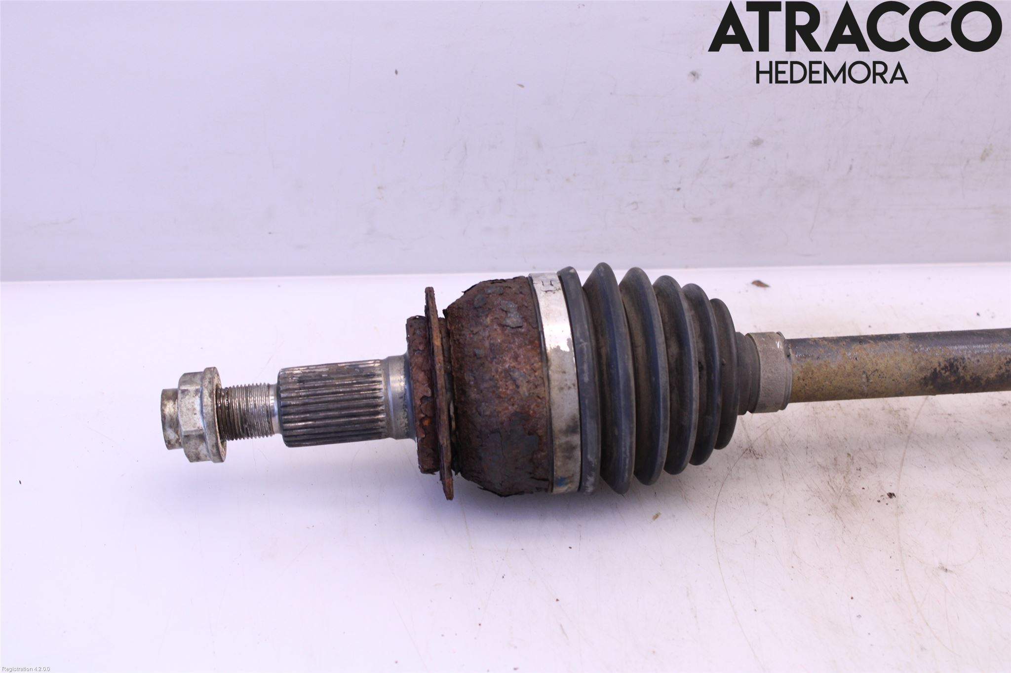 Suzuki KIZASHI Drivaxel Fram Vänster