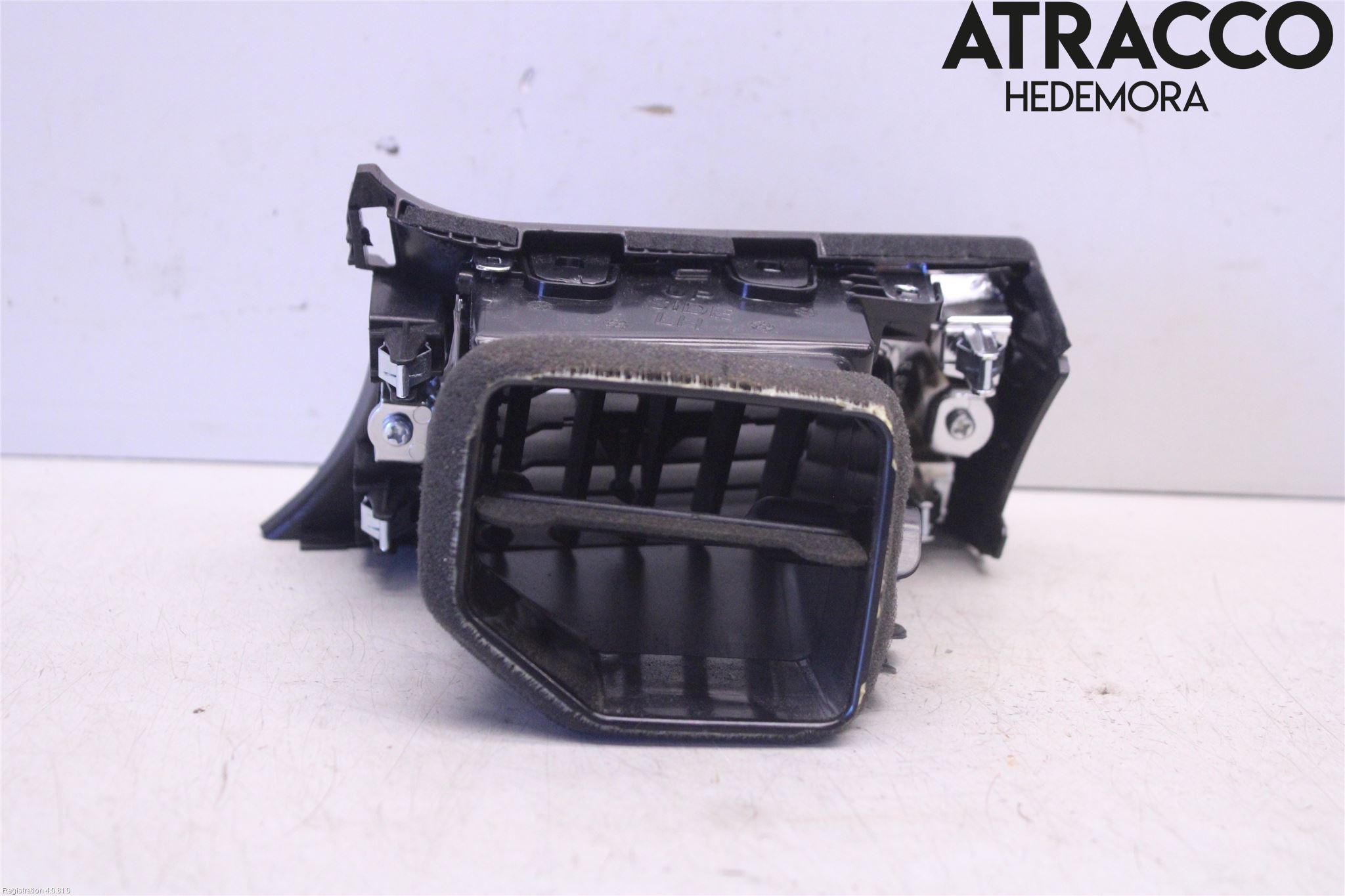 Nissan PULSAR Defrosterkanal-Munstycke