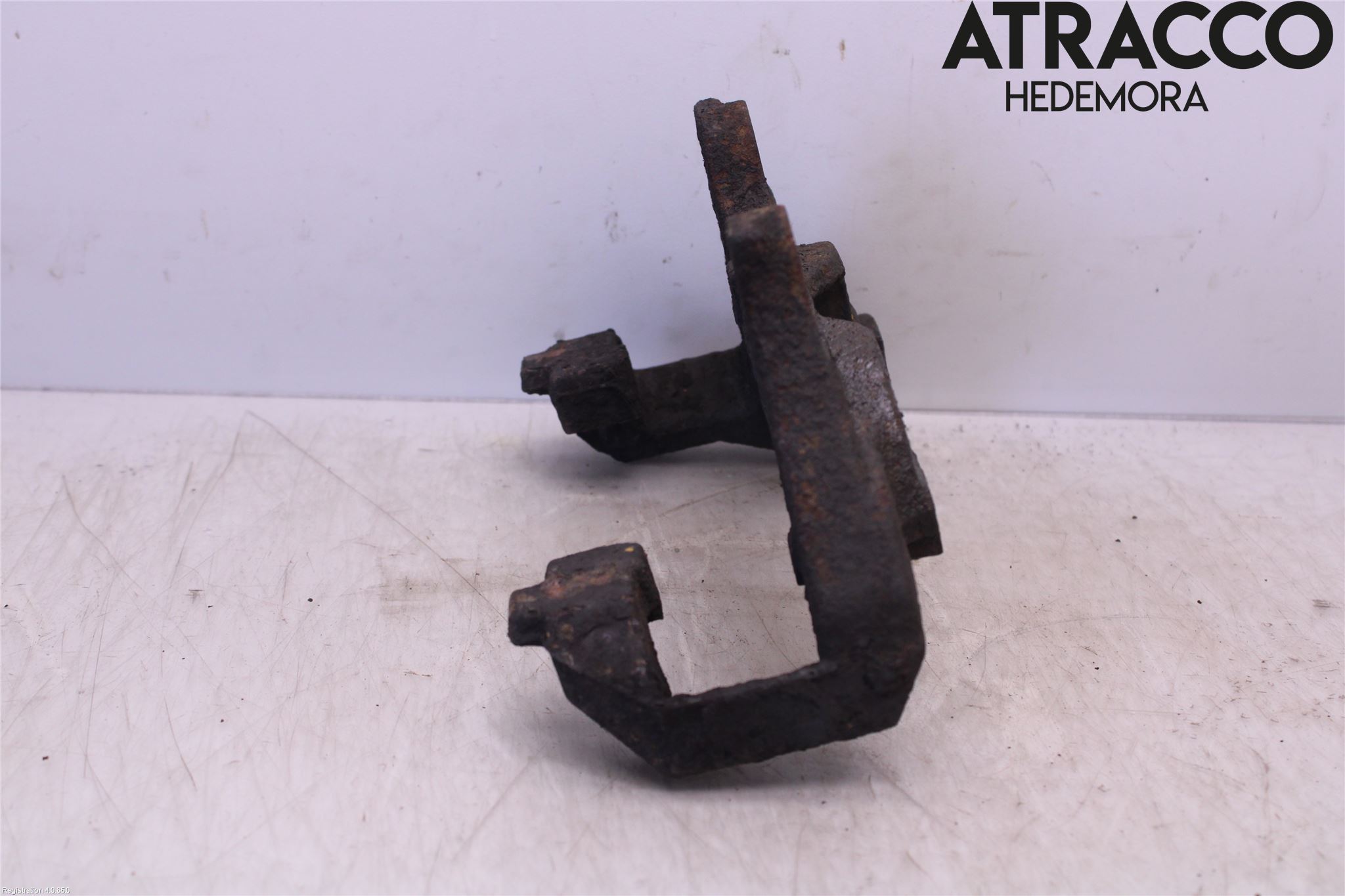 Opel COMBO D 12-18 Bromsokshållare