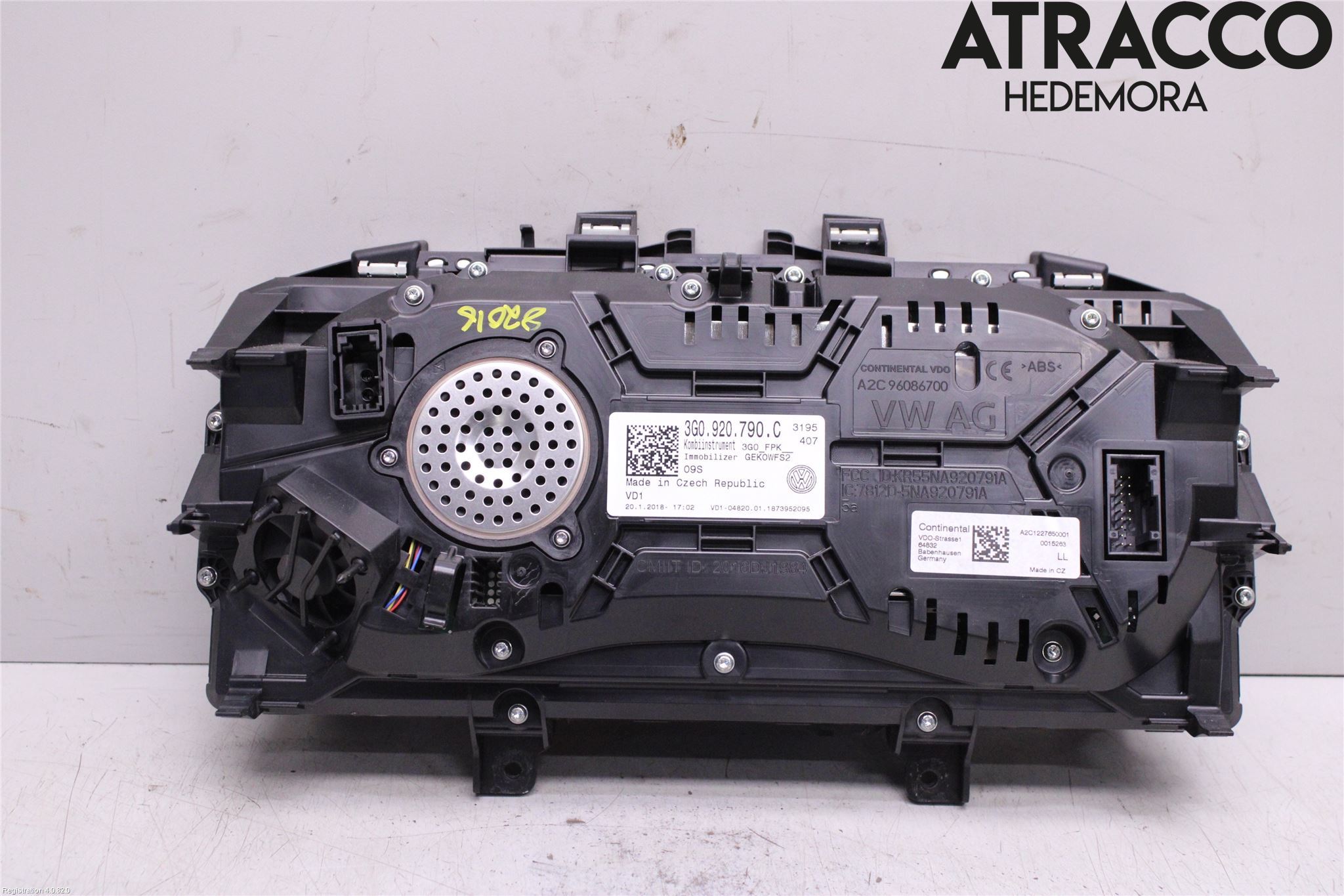 Volkswagen VW PASSAT 15-19 Instrument Komb