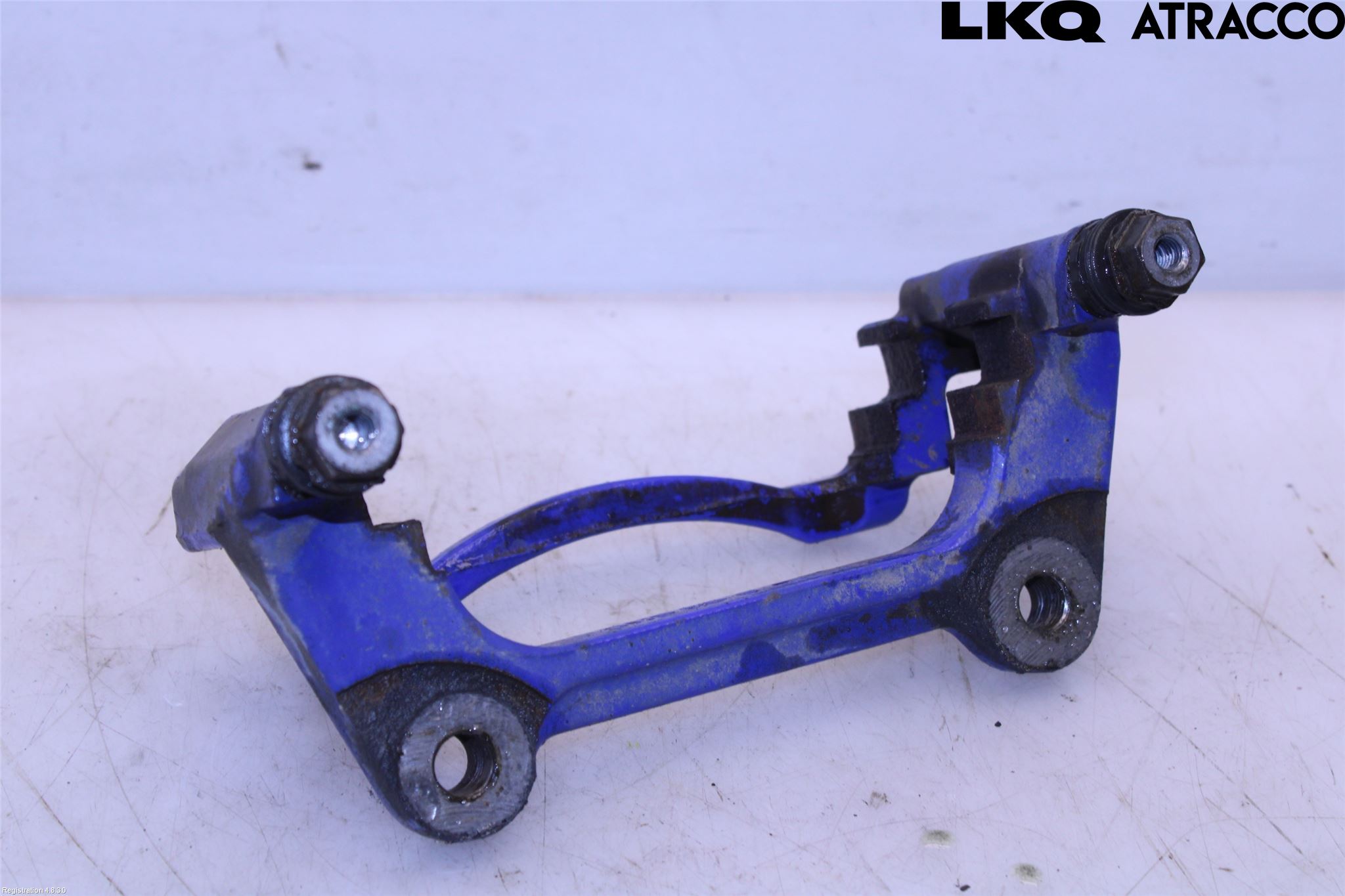 Volkswagen VW PASSAT 15-19 Bromsokshållare