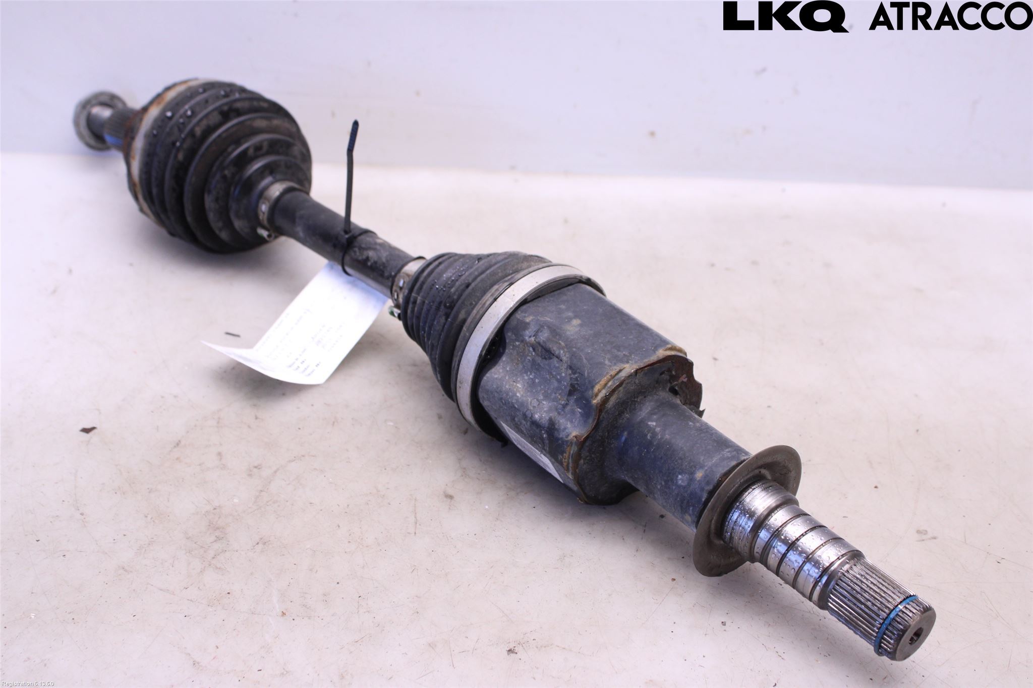 Dodge PICK UP RAM 81- Drivaxel Fram Vänster