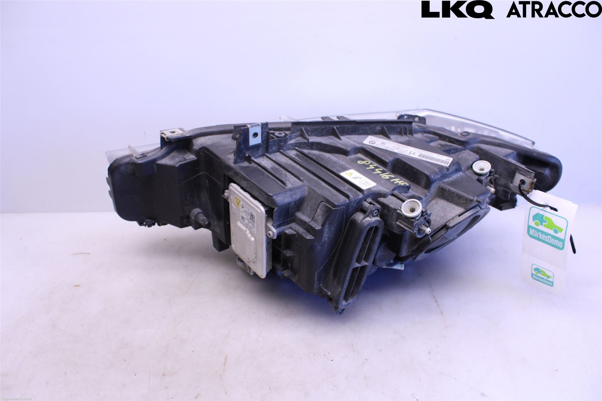 BMW 3 F30/F31/F80 12-19 Strålkastare Höger