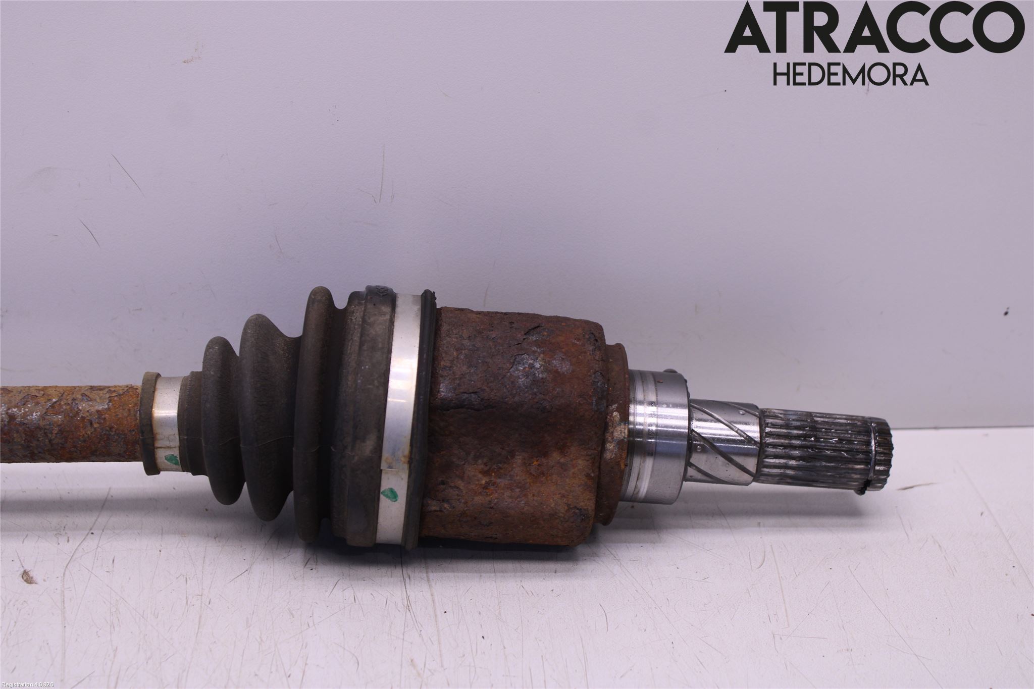 Nissan QASHQAI 14-17 Drivaxel Bak Vänster