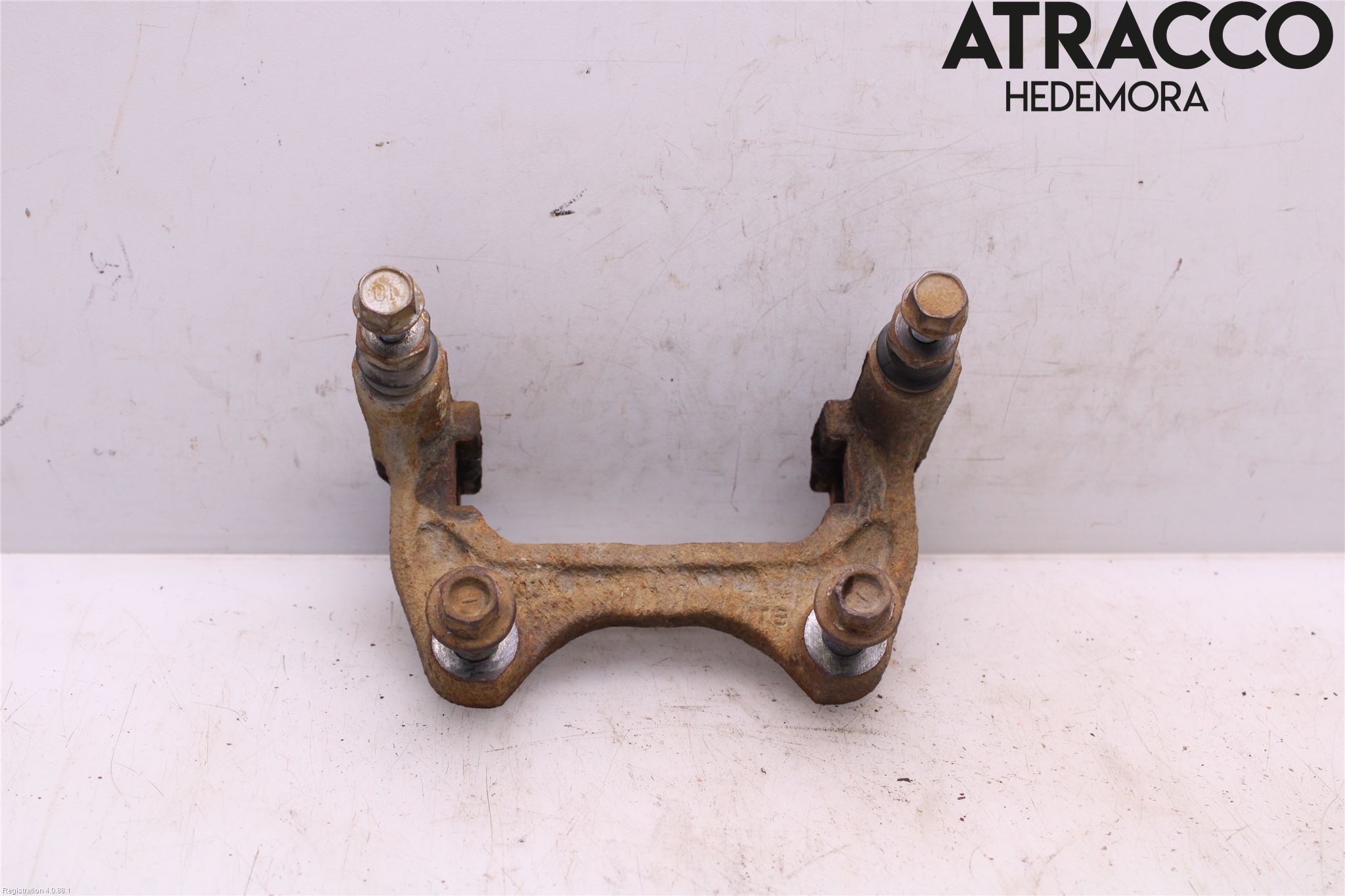 Mazda CX-5 12-17 Bromsokshållare