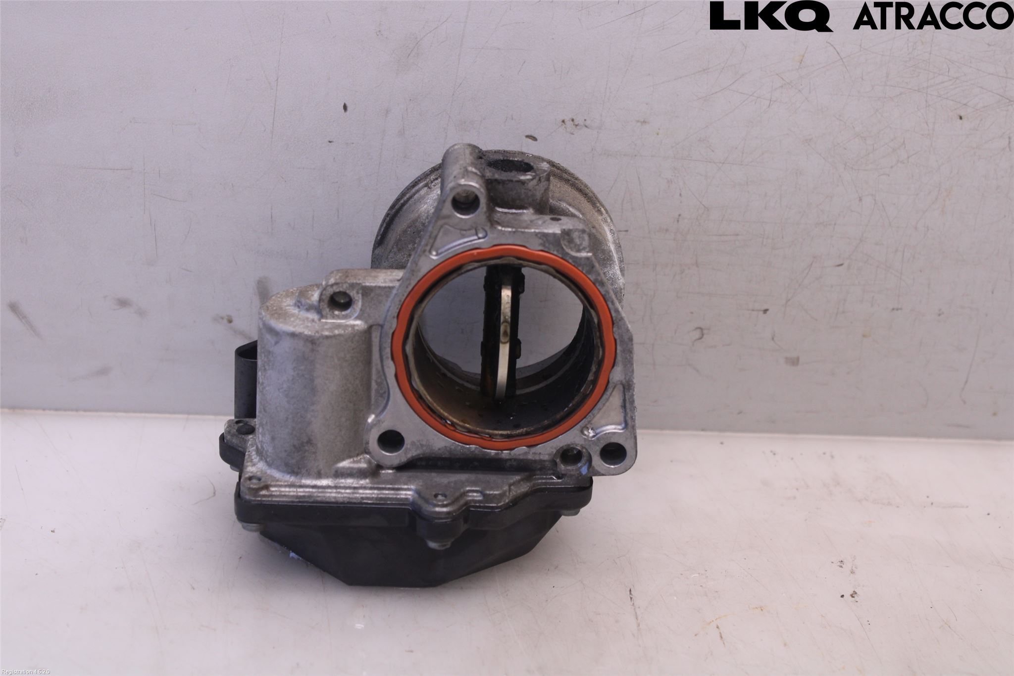 Volkswagen VW CADDY      04-10 Injspjällhus