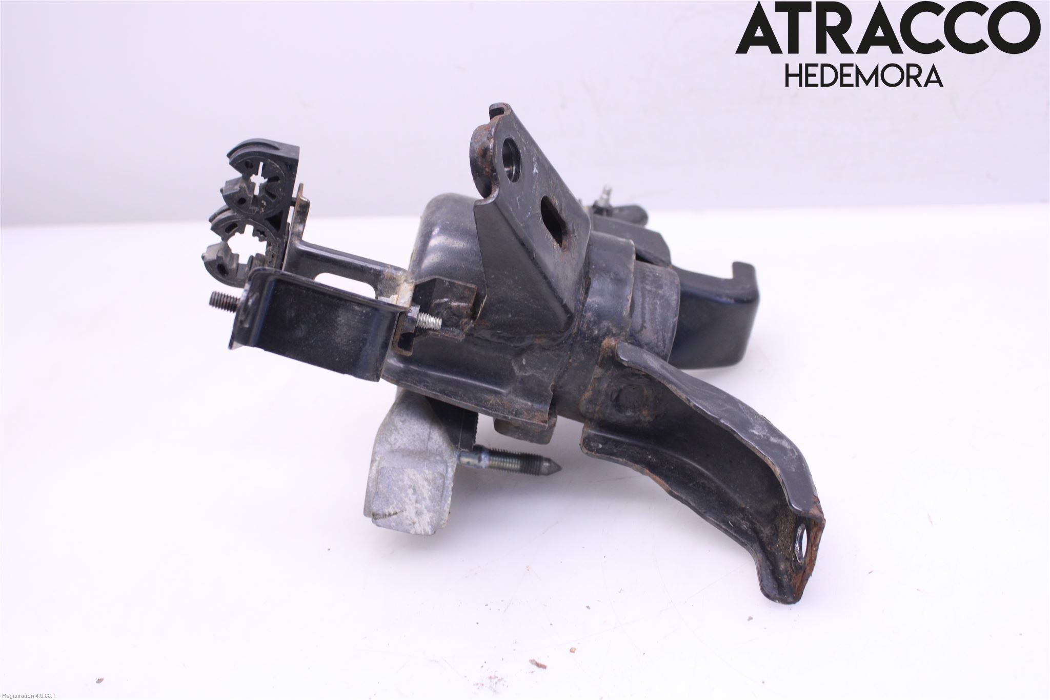 Lexus CT 200h Motorfäste