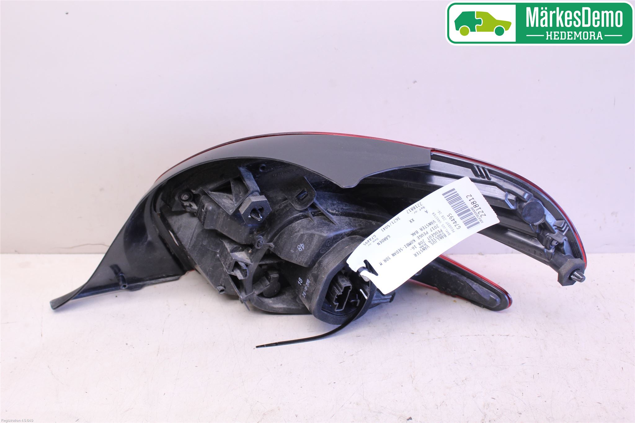 Peugeot PEUGOT 208 16-19 Bakljus Vänster