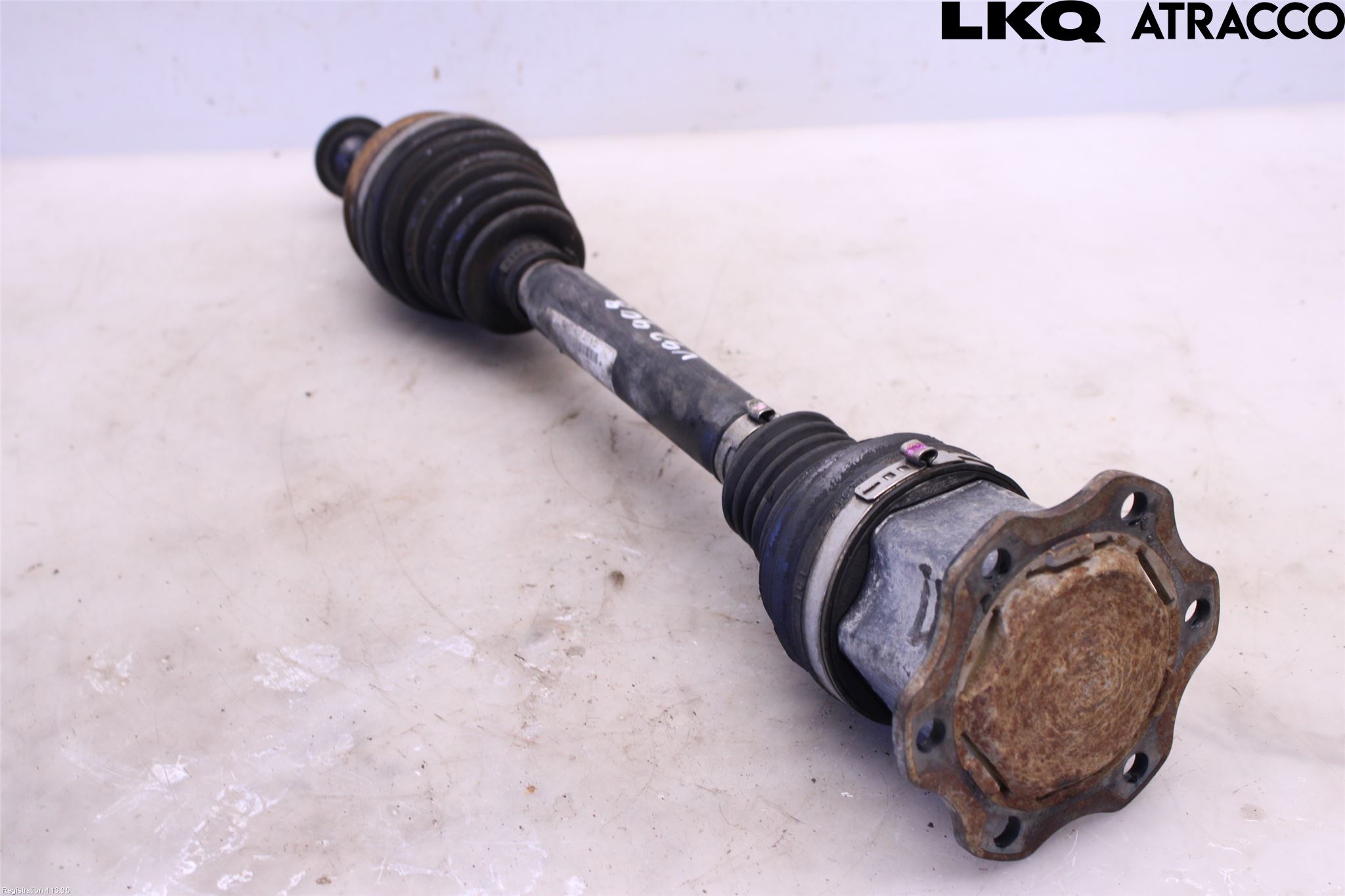 Audi A4/S4 B9 16-19 Drivaxel Fram Vänster