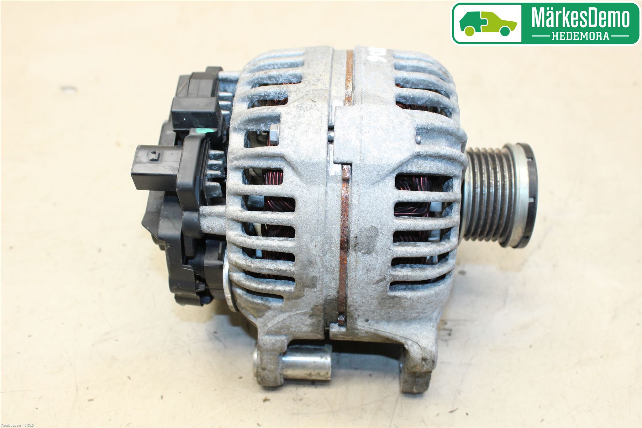 Volkswagen VW JETTA VI 11- Generator