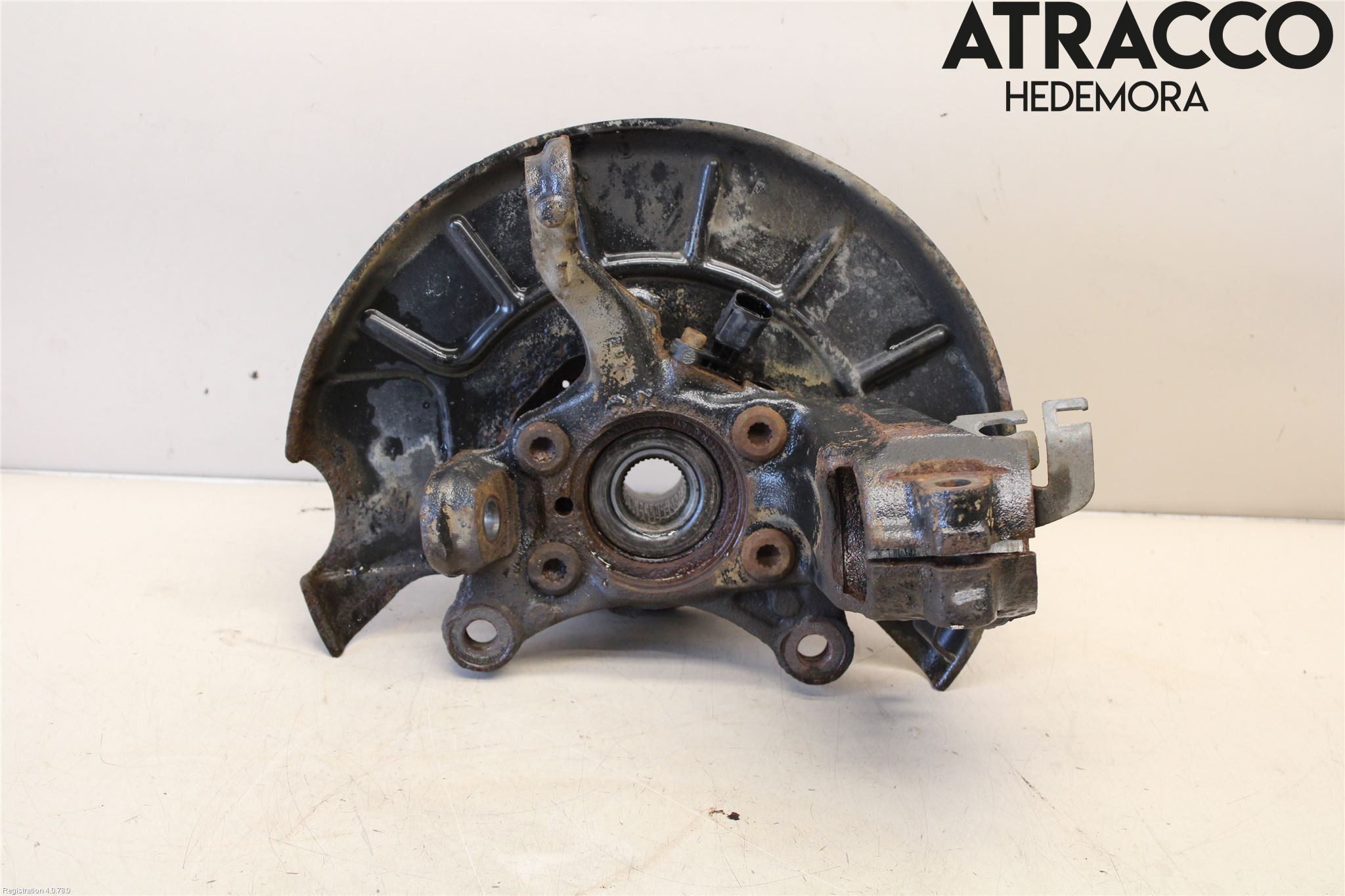 Audi Q3 8U 12-18 Styrspindel Lagerhus Vä